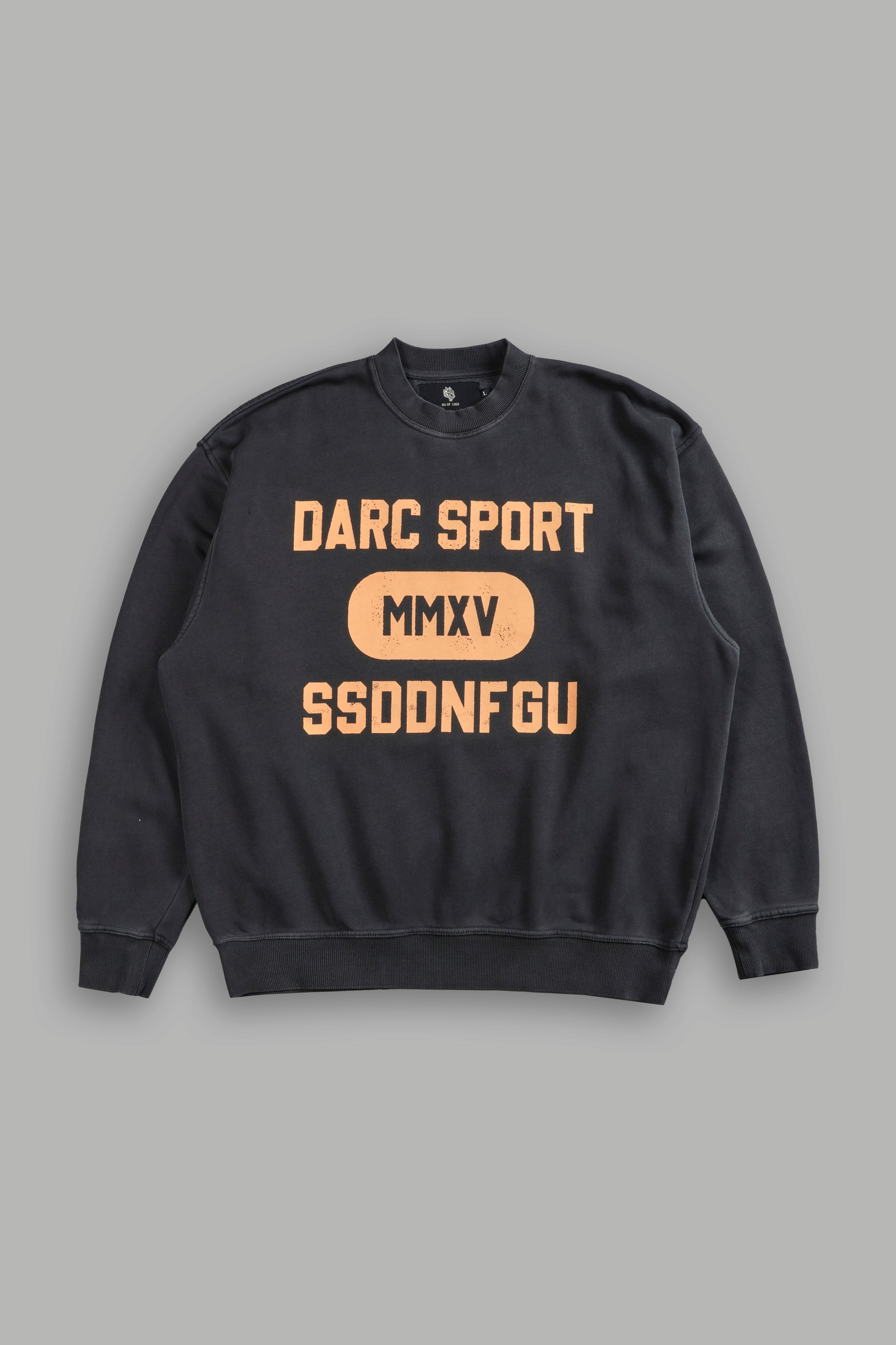 ダルクスポーツ　Alpha Wolf London Crewneck Wolves Forever London Unisex Crewneck in Wolf Gray – DarcSport