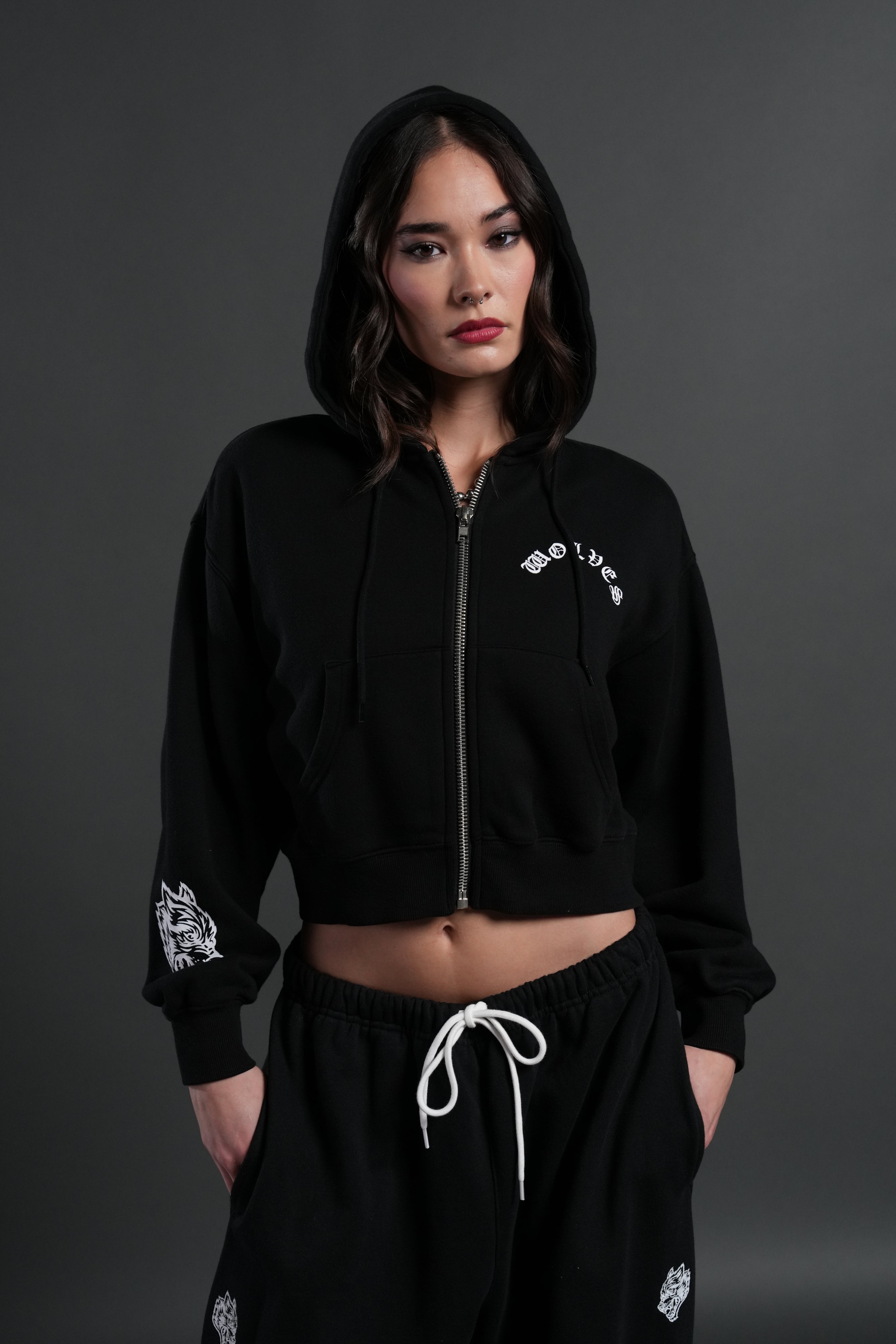 【じょりちゃん】Cropped Zip Hoodie【Mサイズ】 Wolf Chopper FRVR 