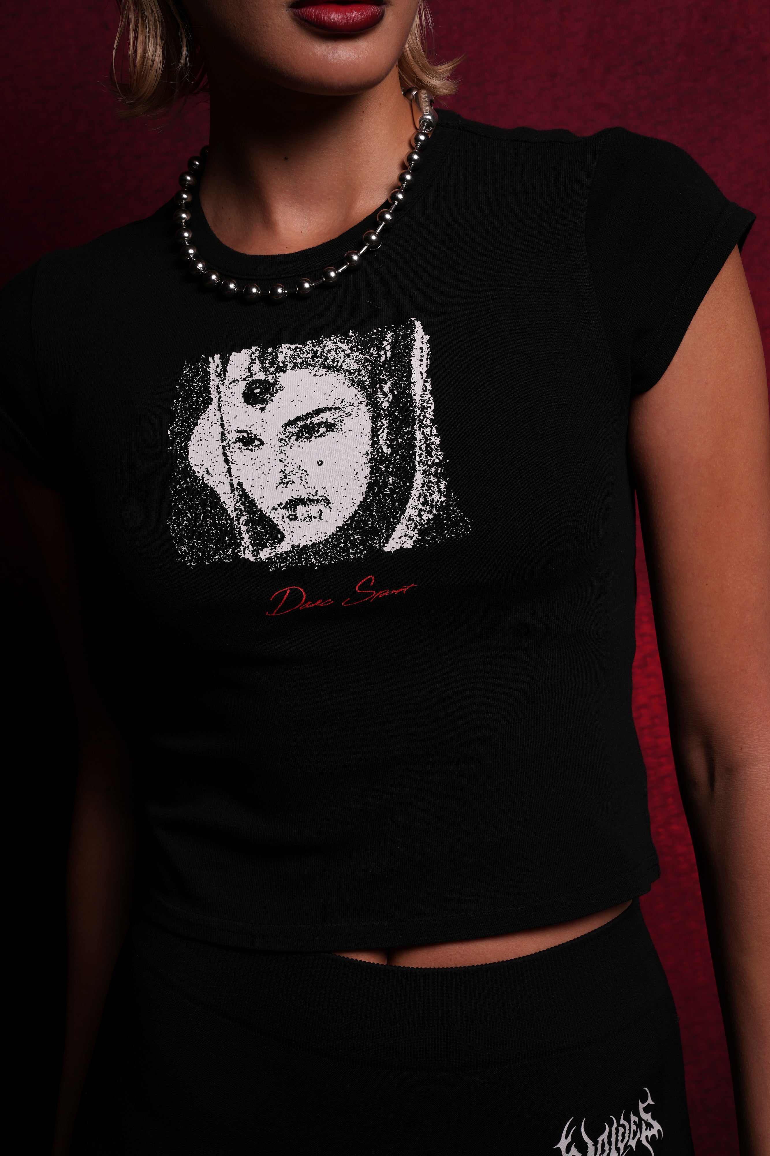 激レアBABYL BMDFOXAPPAREL NOIR TEE Tシャツ The Queen 