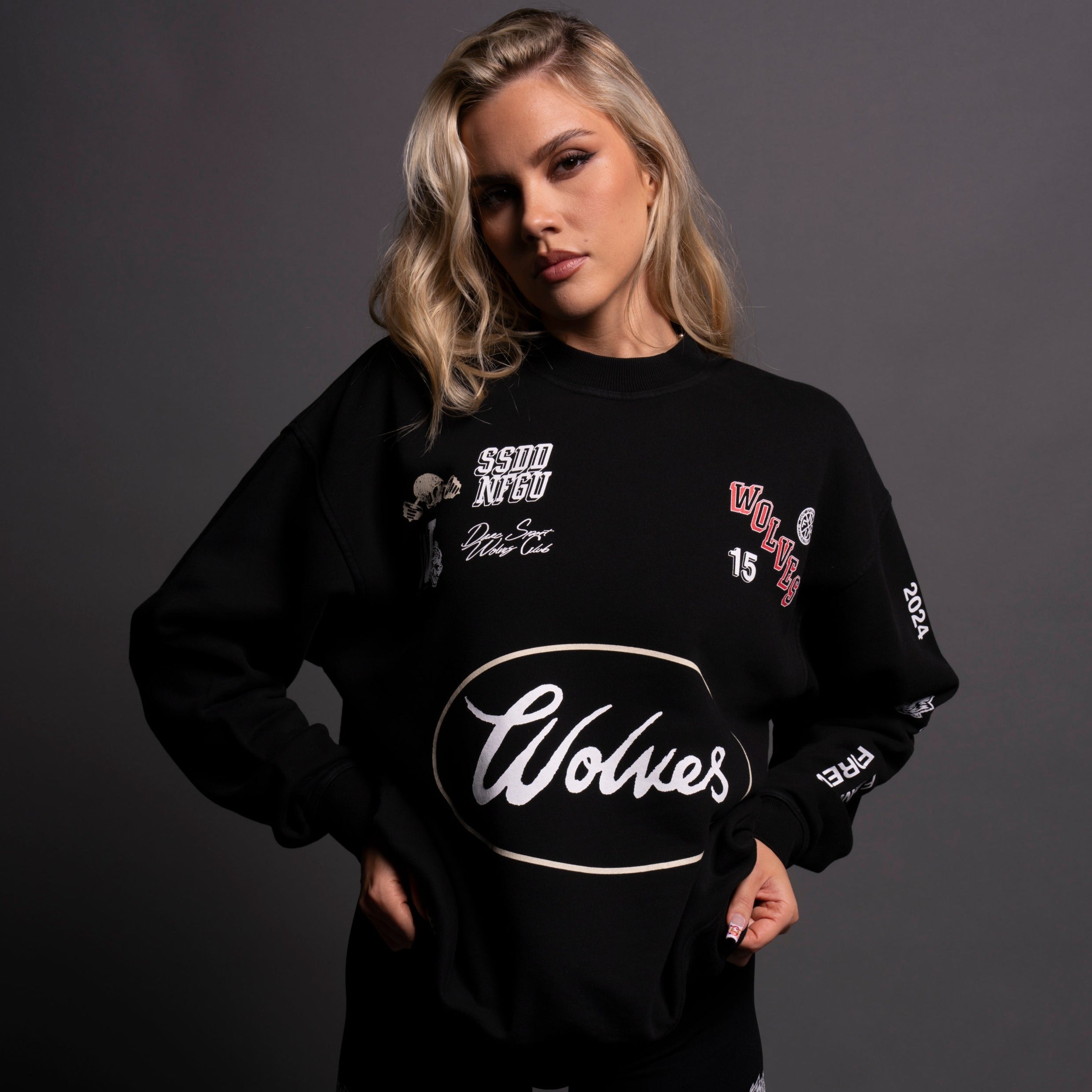 Live Fast V2 She London Crewneck in Black – DarcSport
