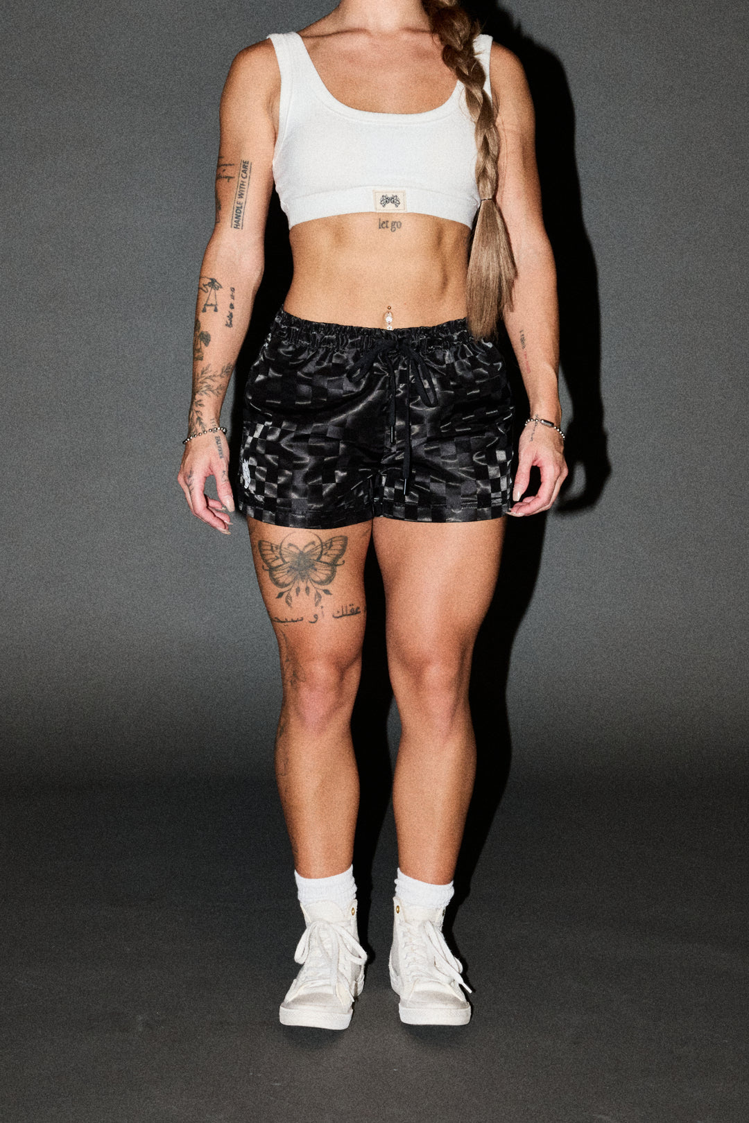 Dual Wolf Roxie Run Shorts In Black