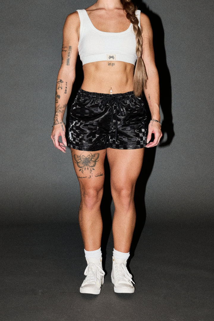 Dual Wolf Roxie Run Shorts In Black