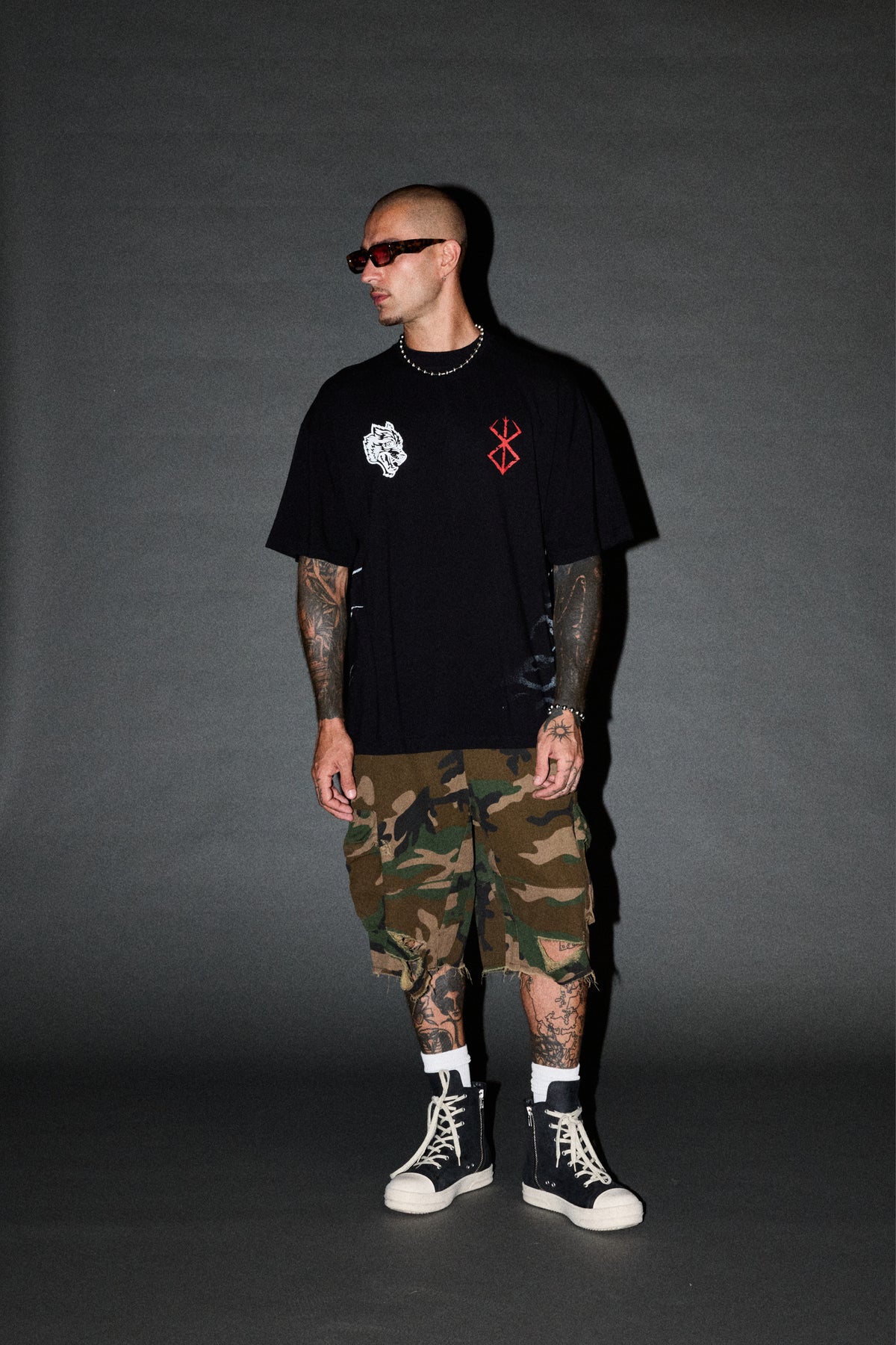 Darc Griffith "Side By Side" Series Premium Tee in Black