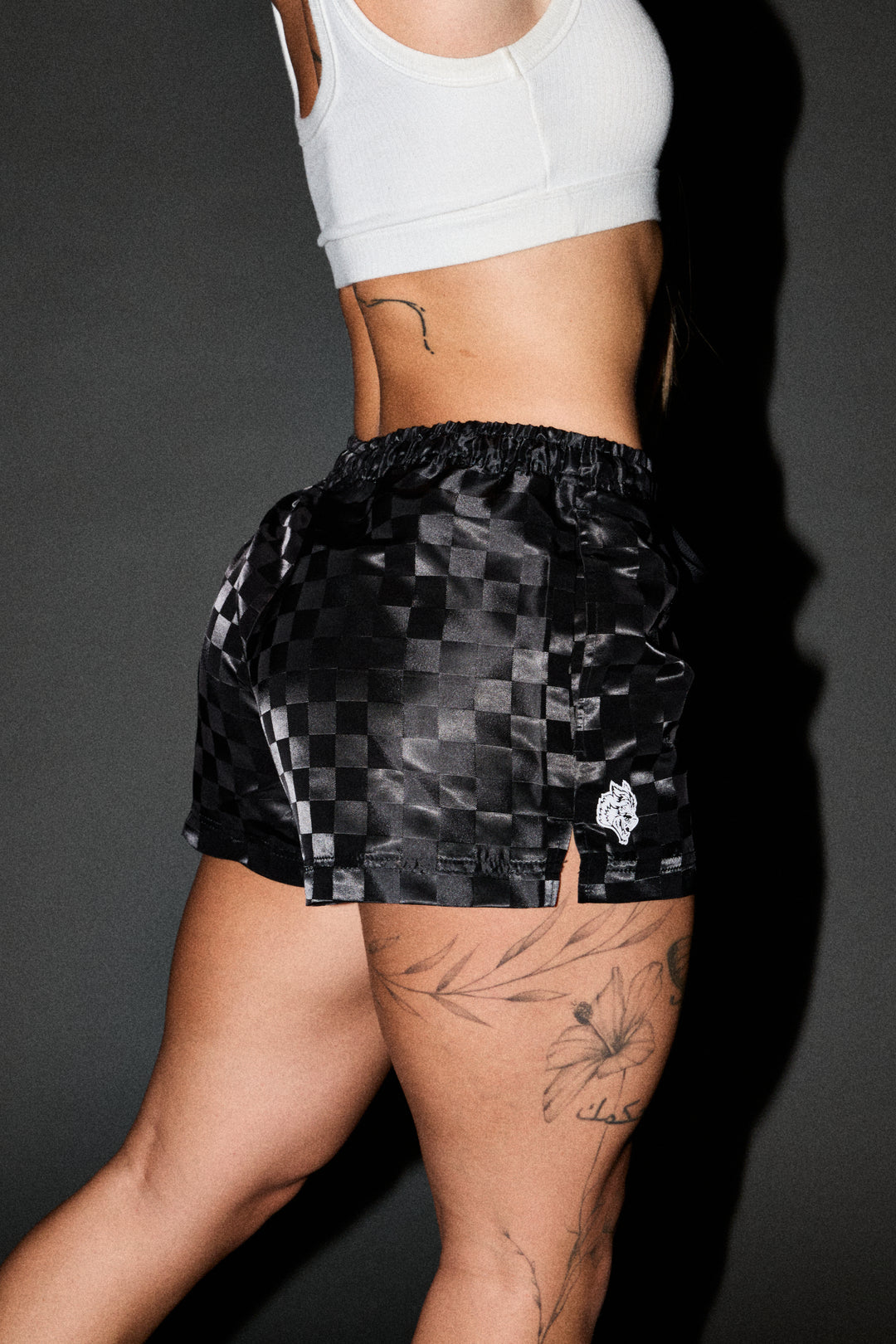 Dual Wolf Roxie Run Shorts In Black