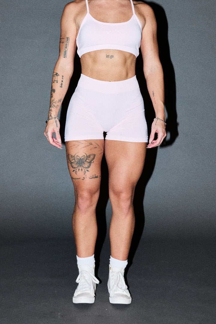 Dual Wolf Harlow Soft Seamless Shorts In Blush Pink