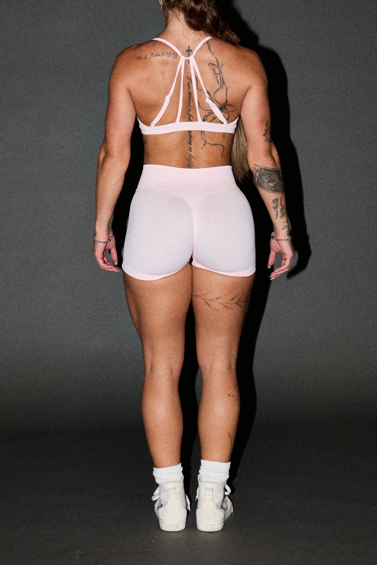 Wolf Pyramid Evey Seamless Short In Blush Pink