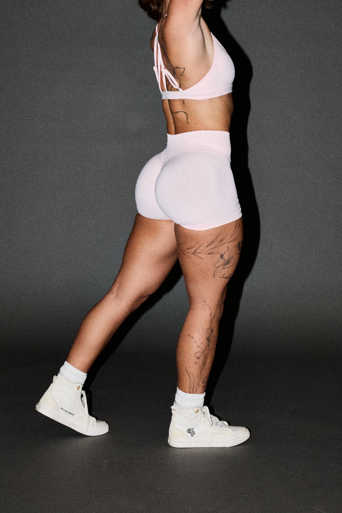 Wolf Pyramid Evey Seamless Short In Blush Pink