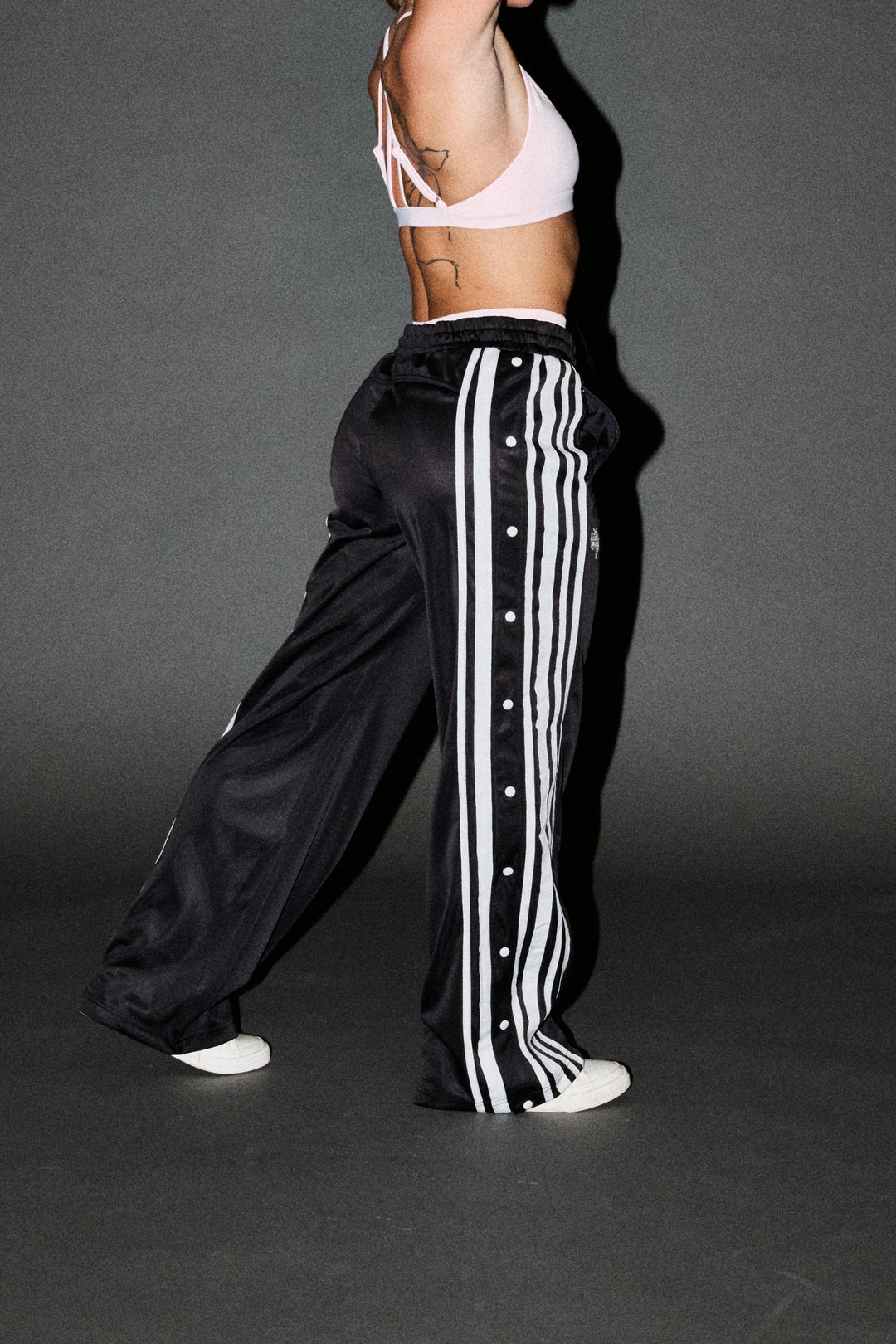 Dual Wolf Juliette Tearaway Track Pant In Black