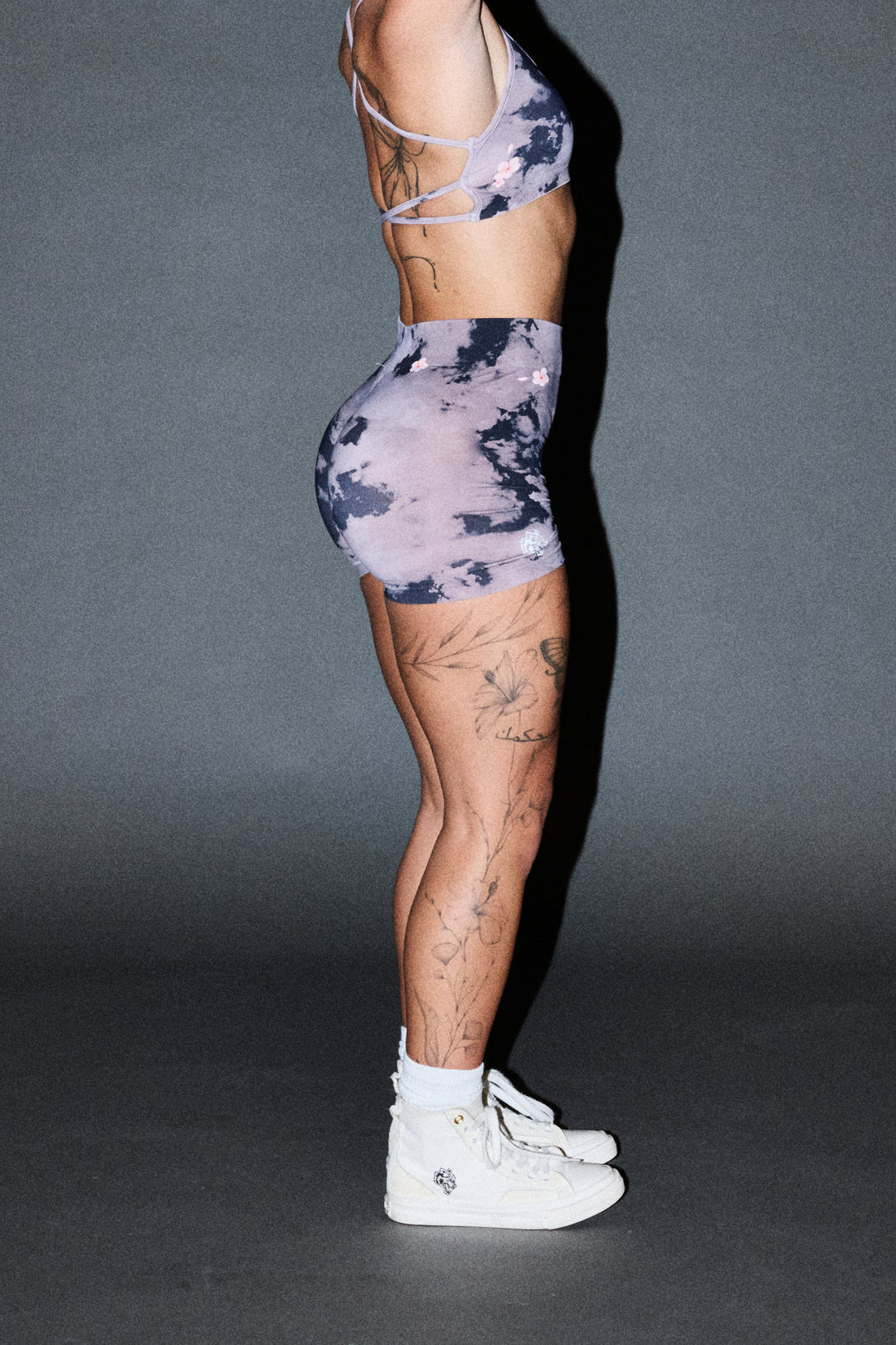 Dual Wolf Harlow Soft Seamless Shorts In Sakura Rose Taupe Clouds