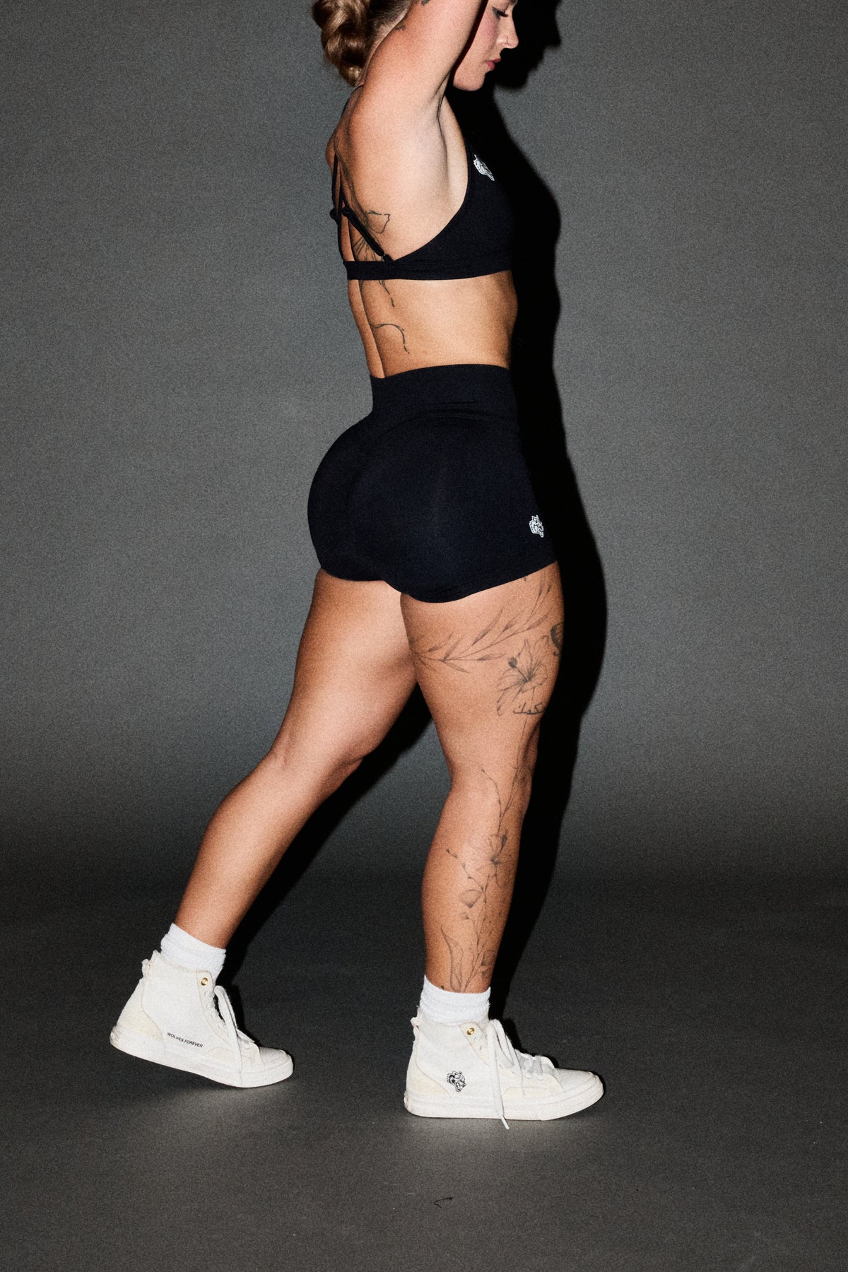 Wolf Pyramid Evey Seamless Short In Black
