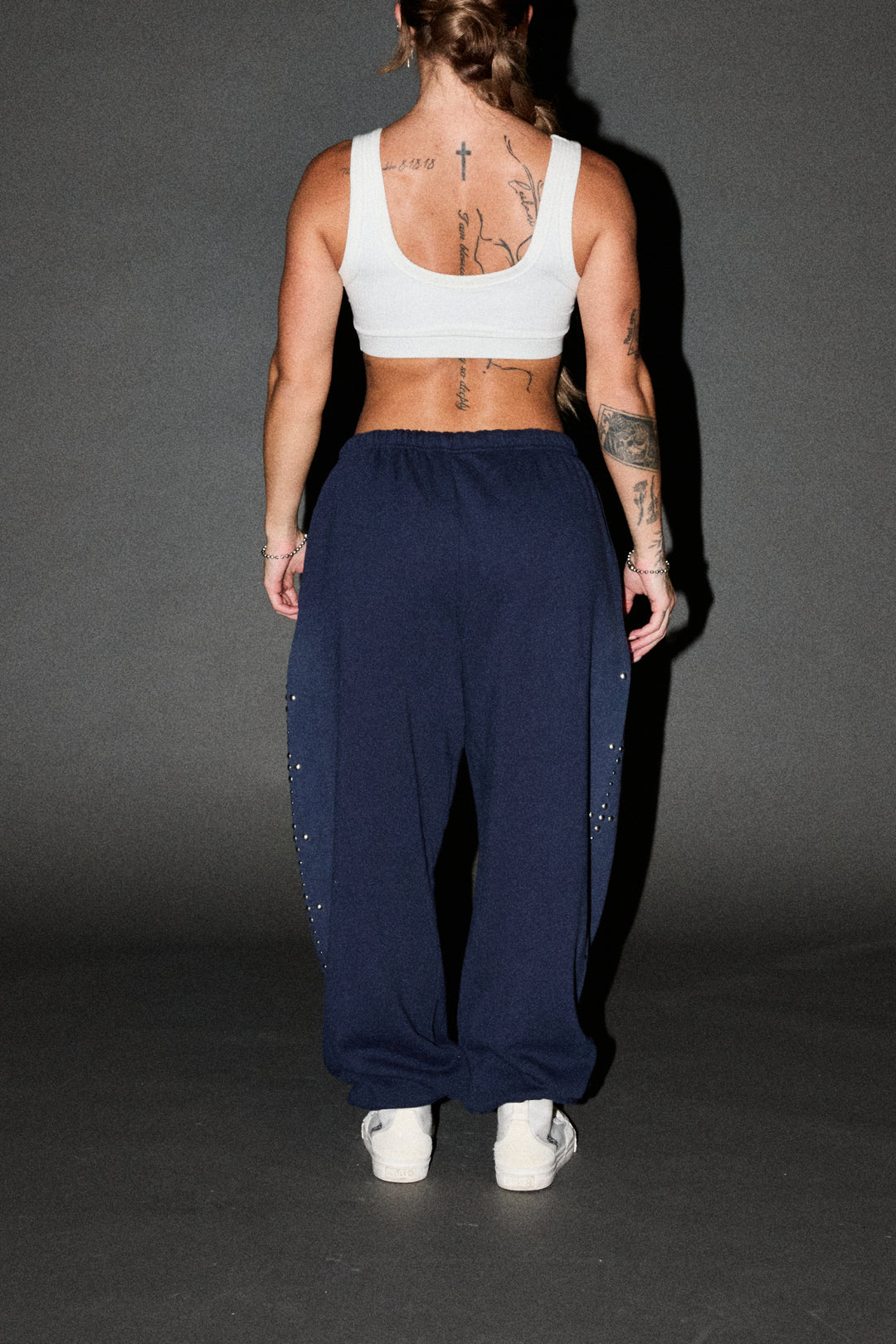 Wolves Heritage Lightweight Lounger Sweat Pants In Navy Sun Fade
