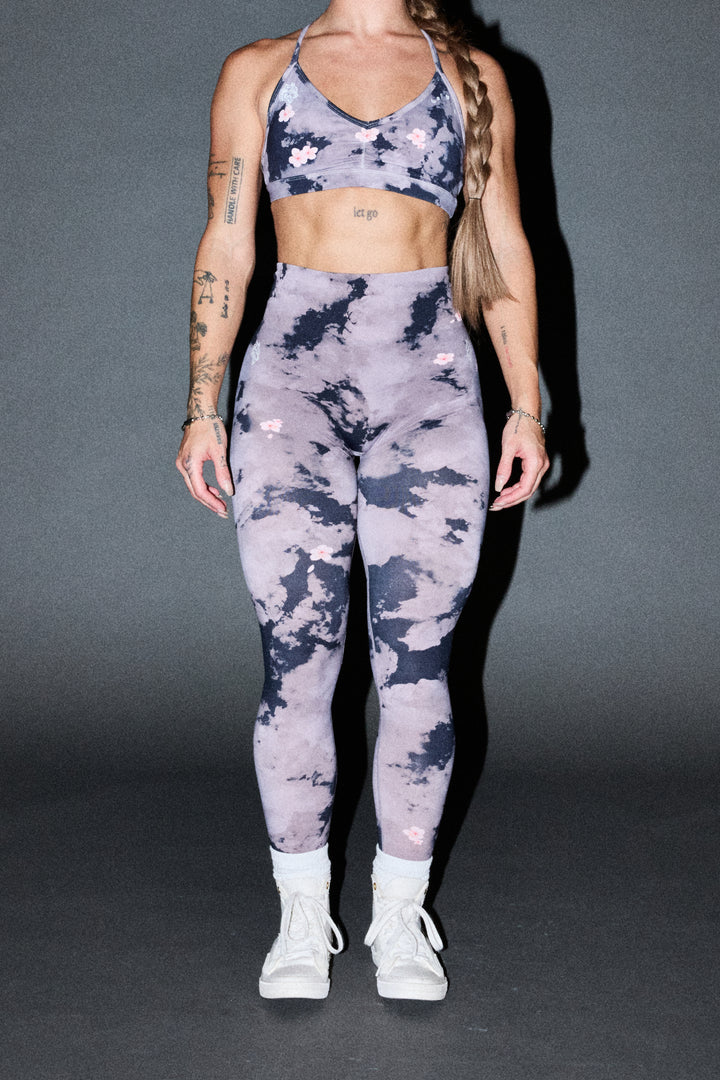 Dual Wolf Skylar Soft Seamless Leggings In Sakura Rose Taupe Clouds