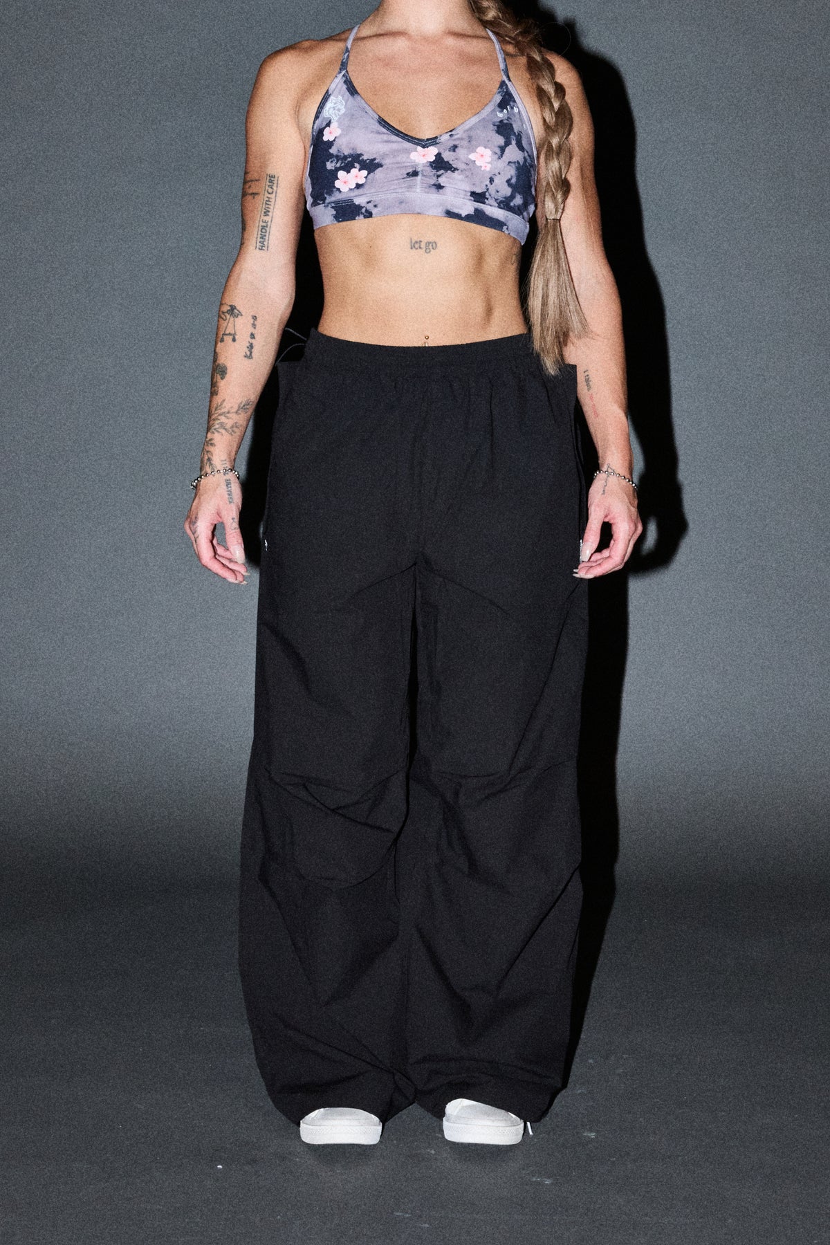 Dual Wolf Haven Pants In Black