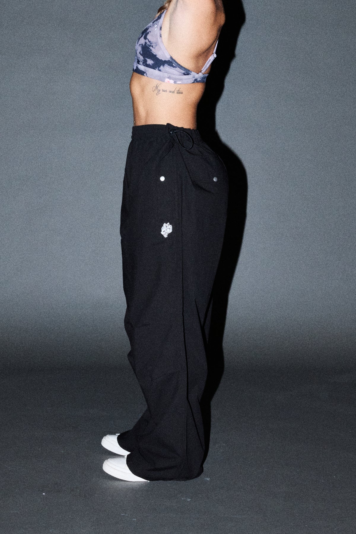 Dual Wolf Haven Pants In Black