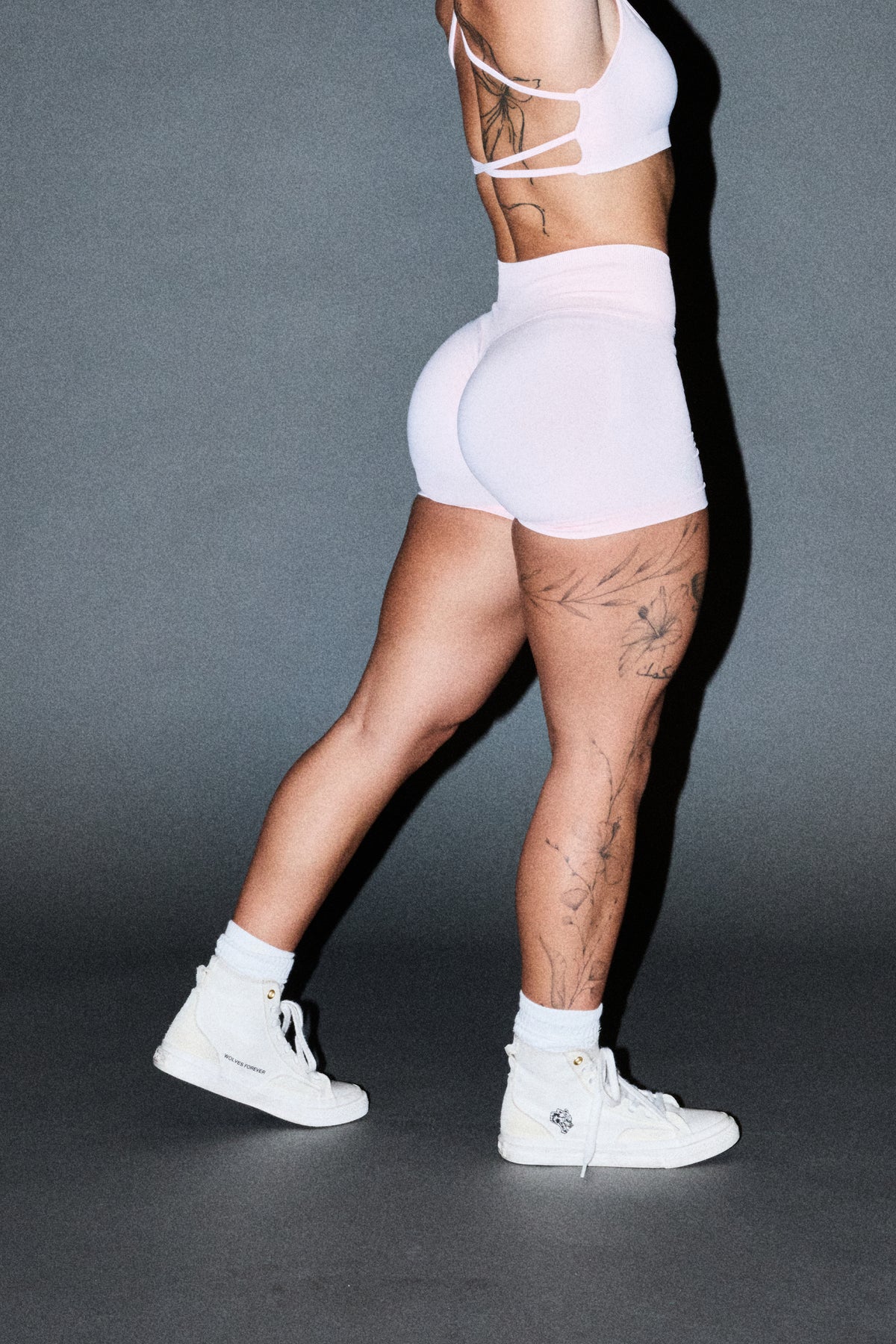 Dual Wolf Evey Seamless Short In Blush Pink