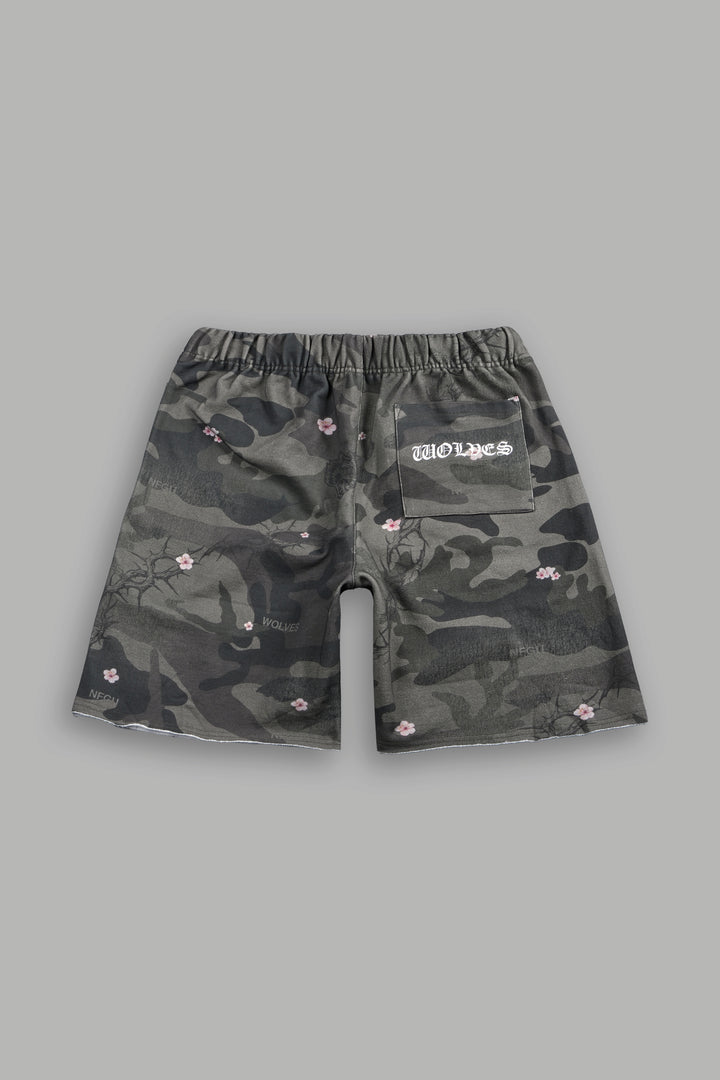 Harley-Davidson Wolves Grunge Oversized Raw Hem Post Lounge Sweat Shorts in Warrior In A Garden Green Camo