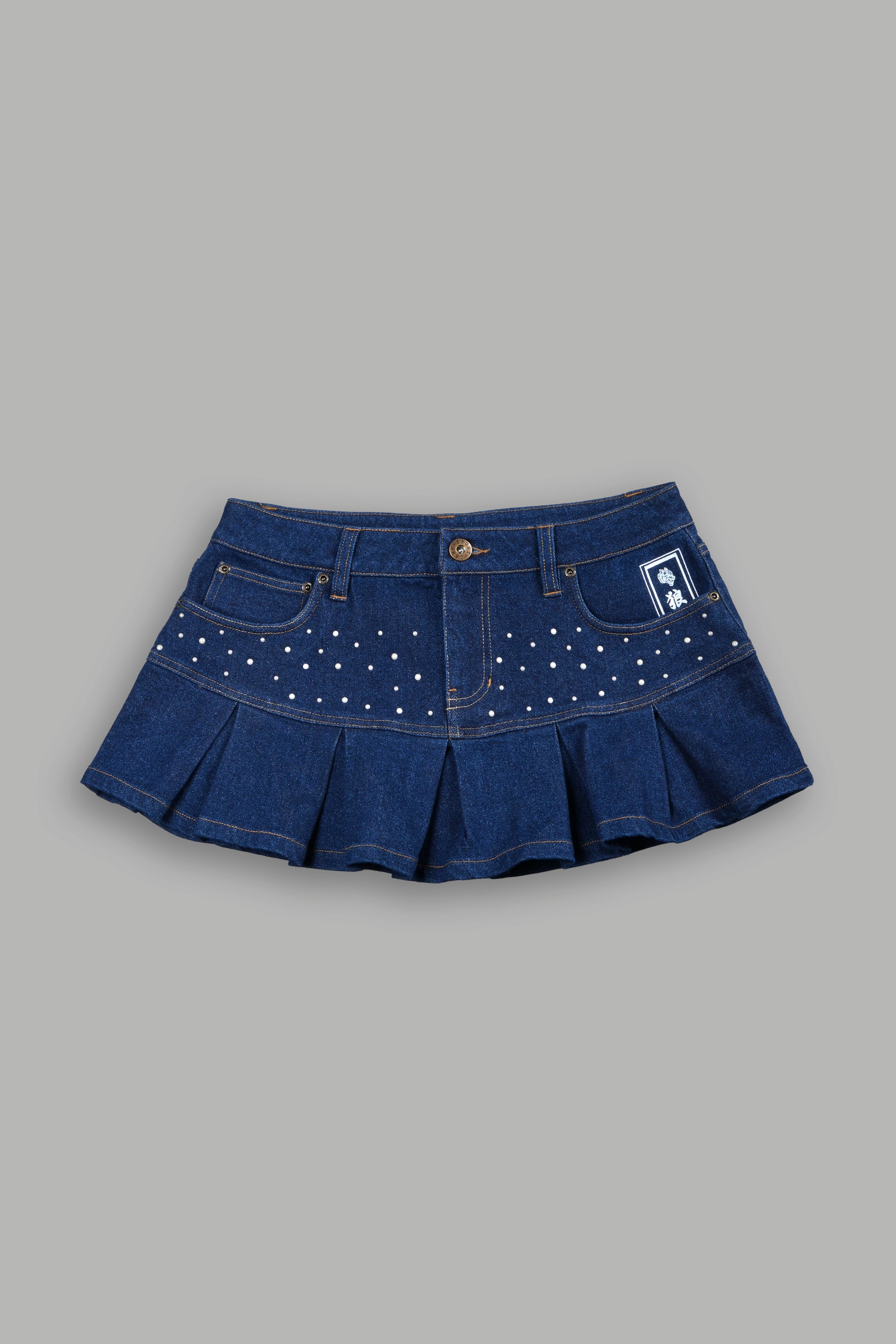 Pearl Heritage Y2K Pleated Mini Skirt in Medium Wash
