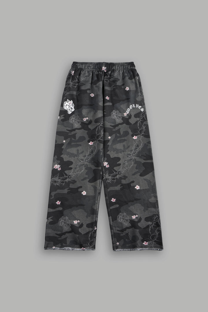 Wolf Chopper Big Cozy Sweats in Warrior In A Garden Black Camo