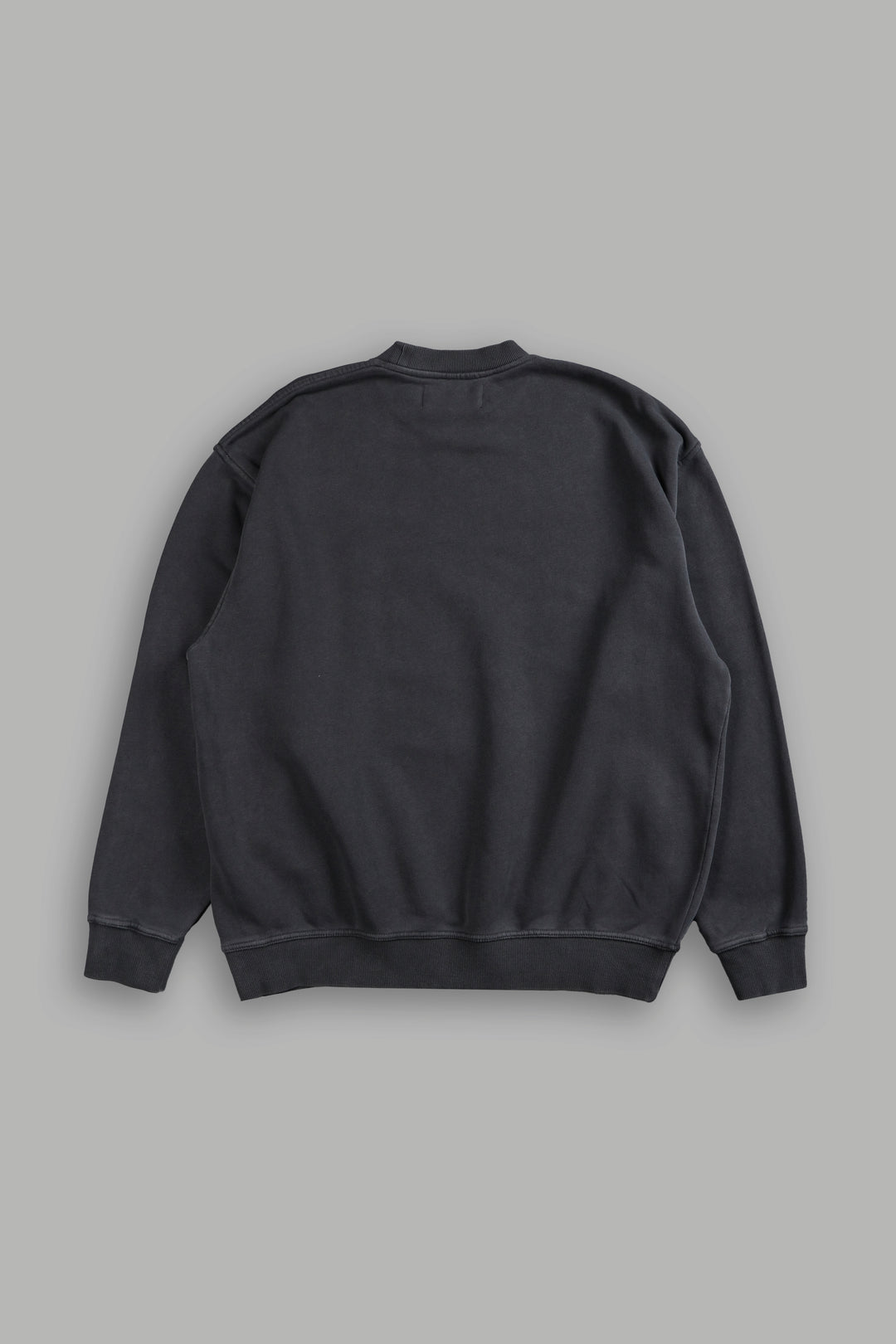 Wolves Forever London Unisex Crewneck in Wolf Gray