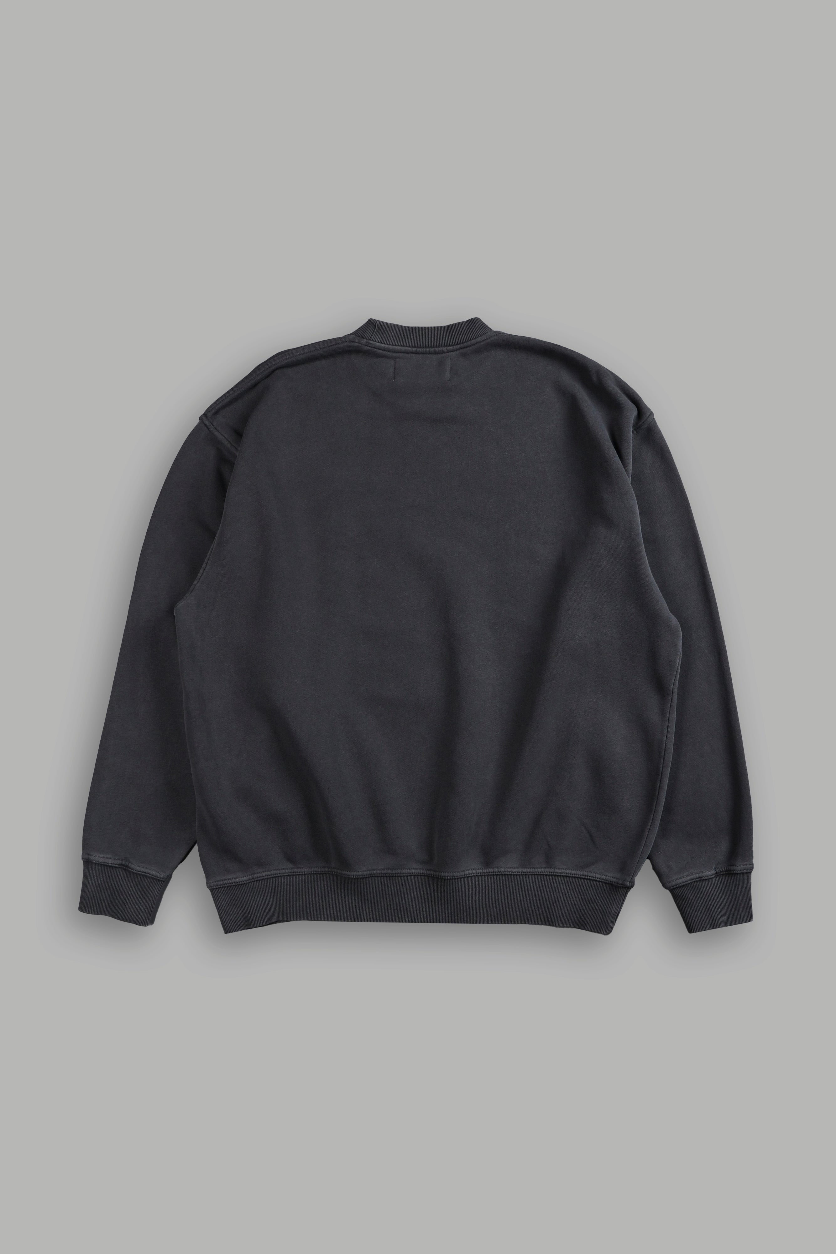 Wolves Forever London Unisex Crewneck in Wolf Gray