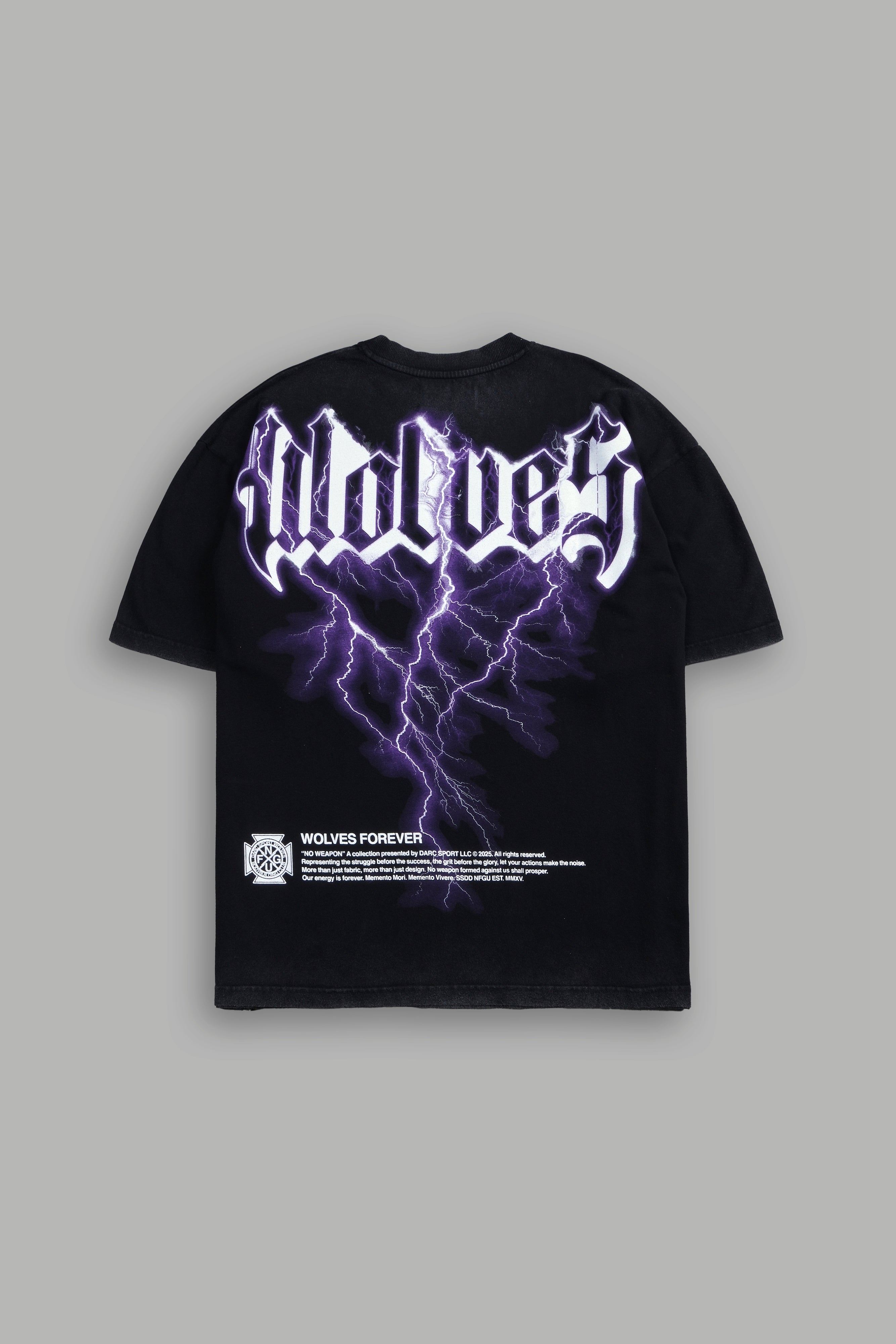 Wolves Lightning "Premium" Oversized Unisex Tee in Black