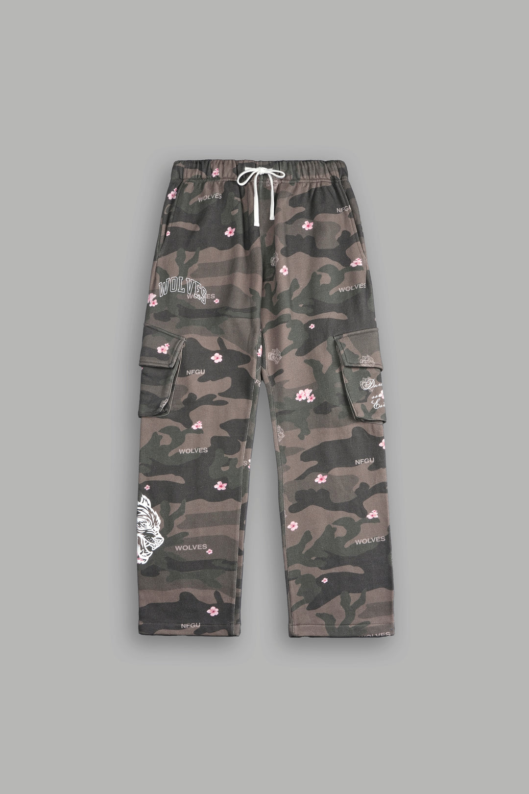 Stay Loyal Bigelow Cargo Sweat Pants in Vintage Blossom Woodland Camo