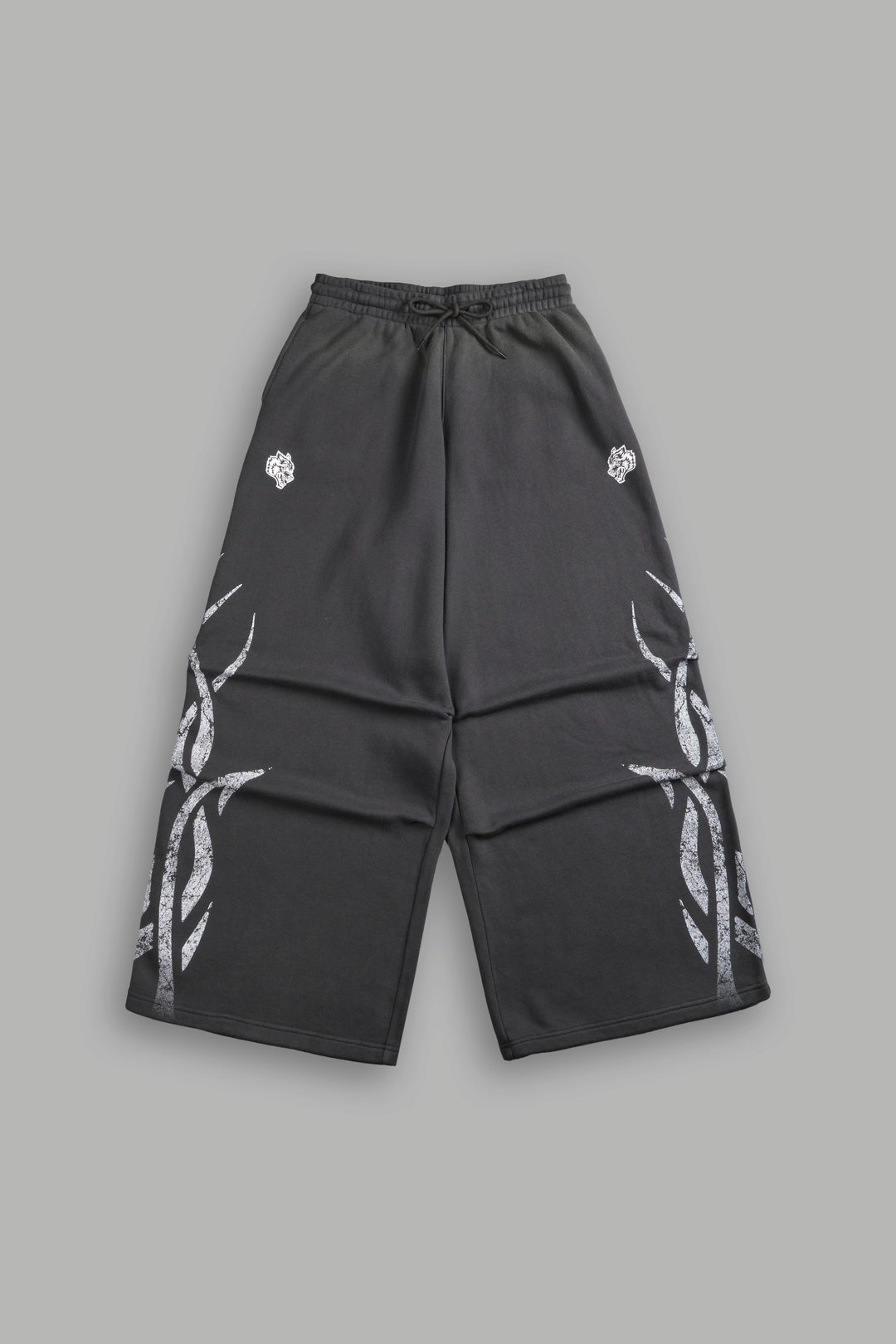 Finite Flame She Mia Cargo Sweat Pants in Wolf Gray Drift Wash