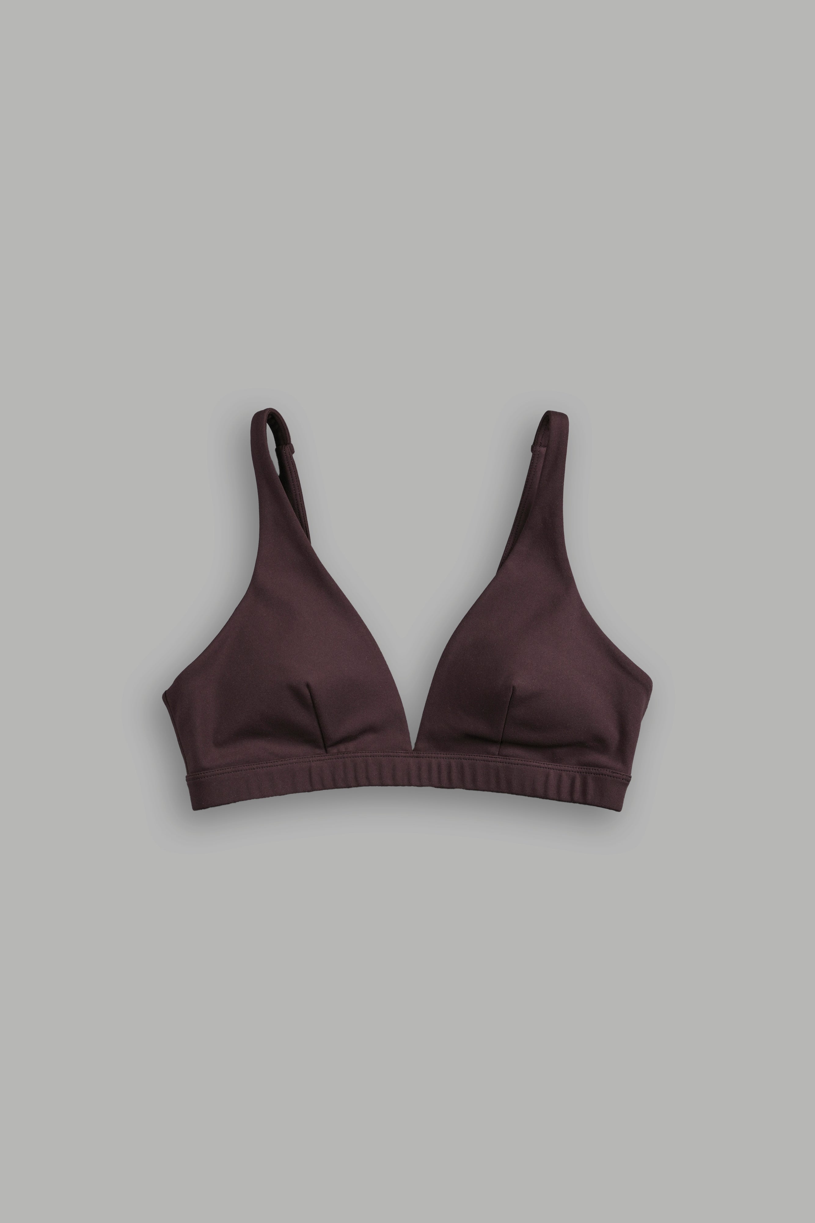 Chopper V Sports Bra in Darc Garnet
