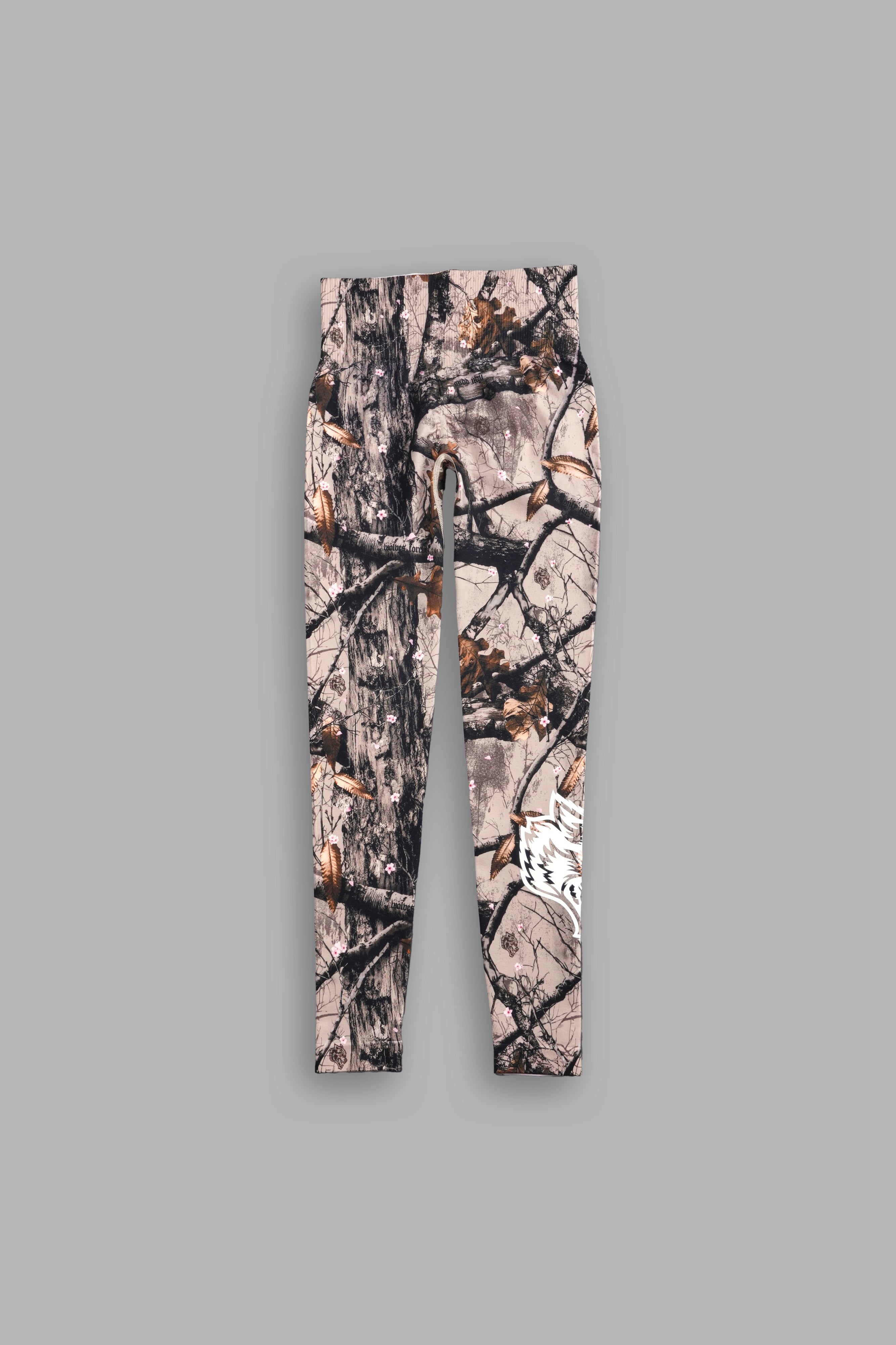 Loyalty V3 "Everson Seamless" Scrunch Leggings in Cherry Blossom Woodland Camo