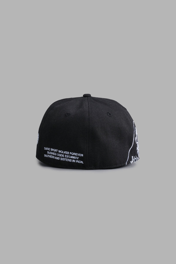 Nami Fitted Hat in Black