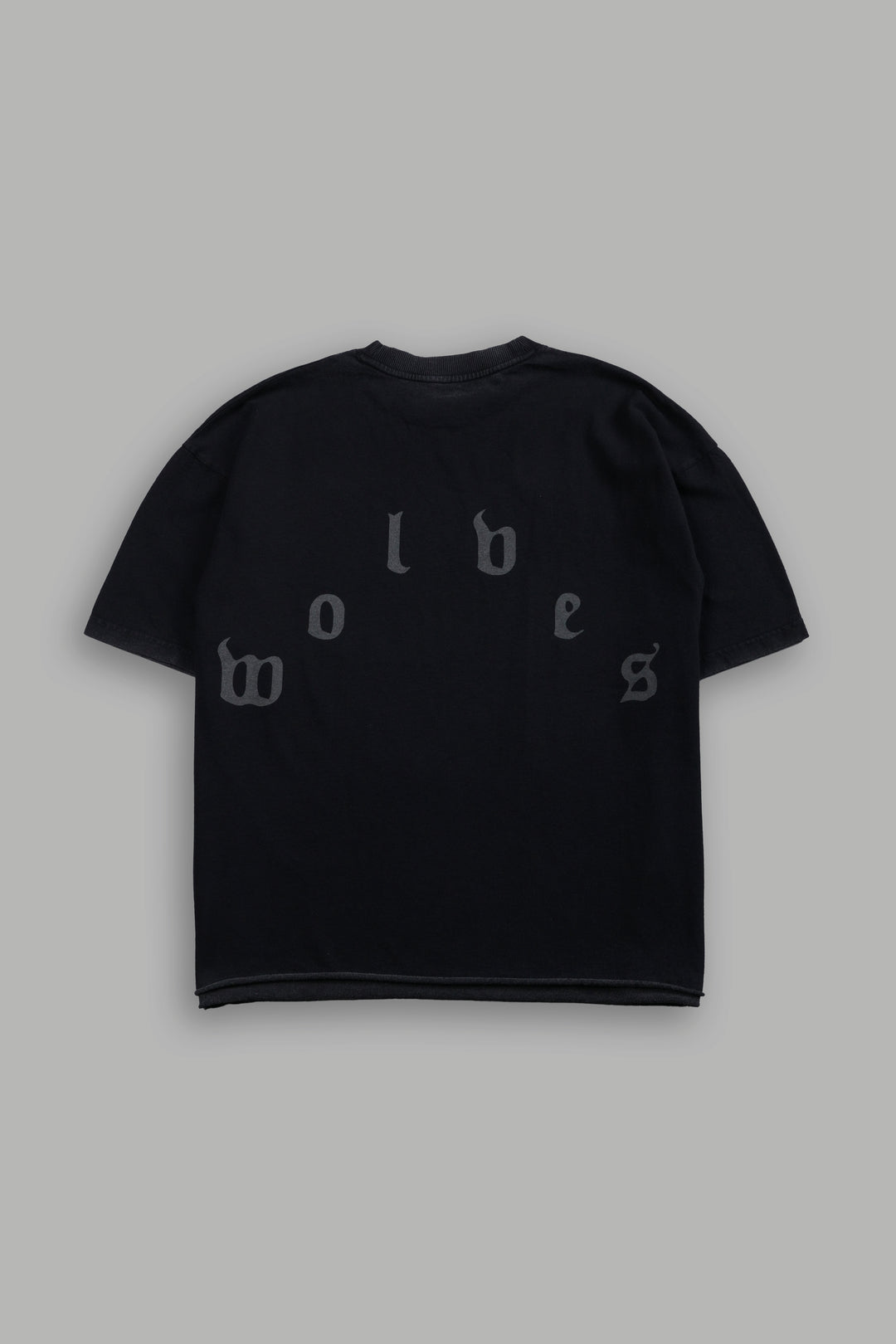 Sith Inferno Grunge Mid Length Raw Hem Tee in Black