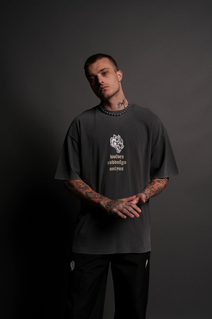Desert Howl "Premium" Oversized Tee in Wolf Gray