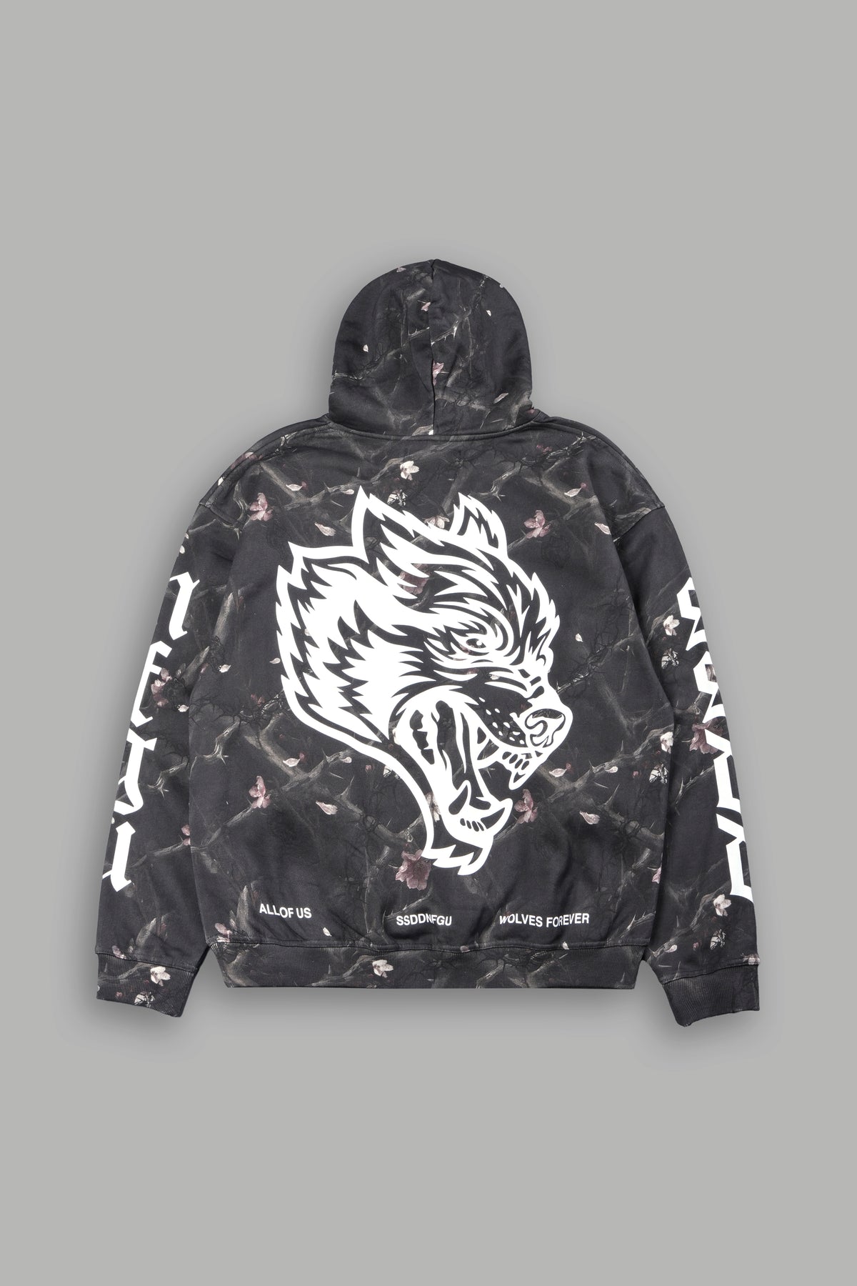 Big Wolf Head Pierce Hoodie In All Of Us Camo