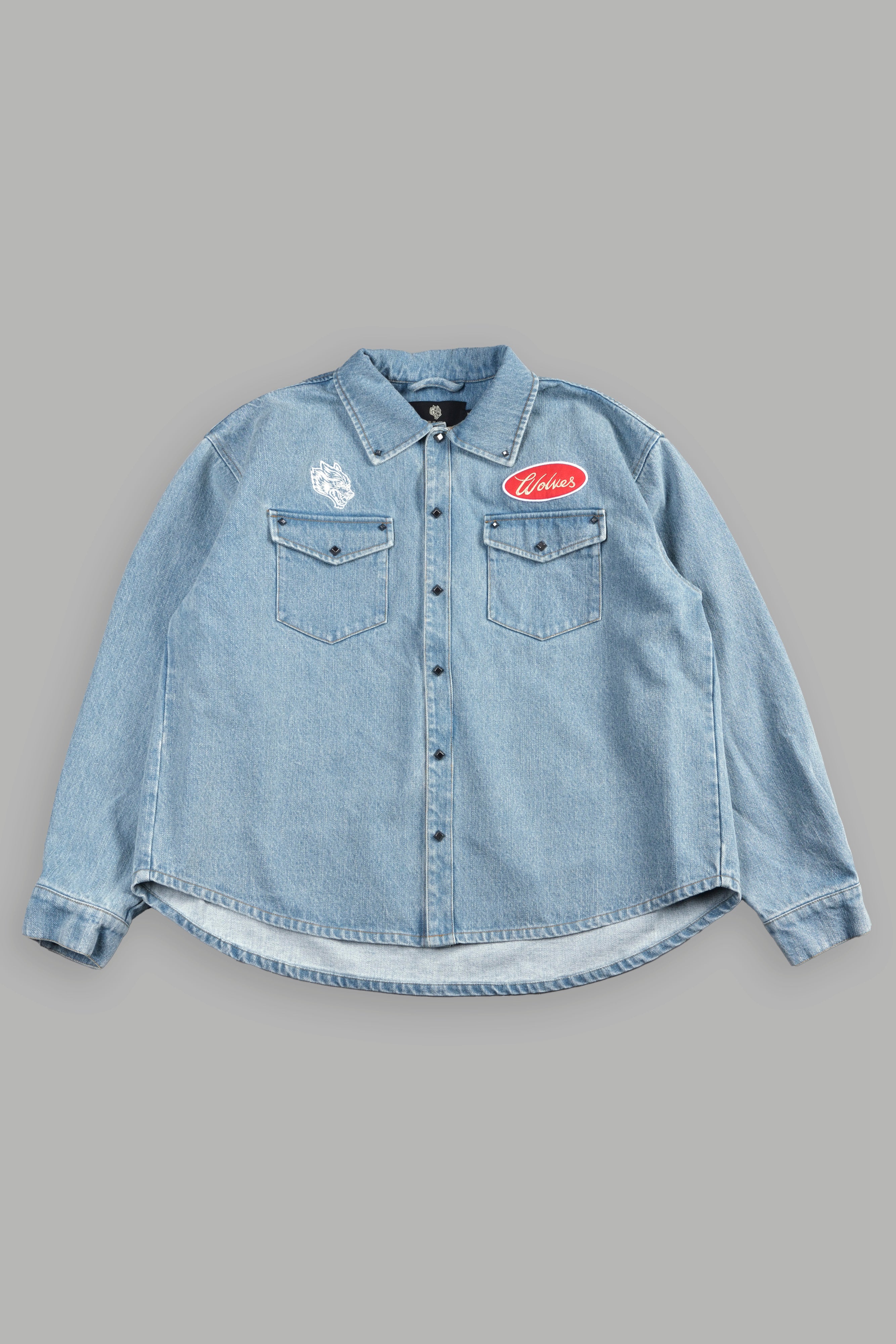 Wlvsfrvr Patch Winslow Denim Shirt Jacket in Light Wash