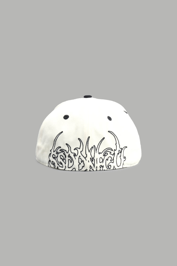 Mantra Fitted Cap In Cream/Black