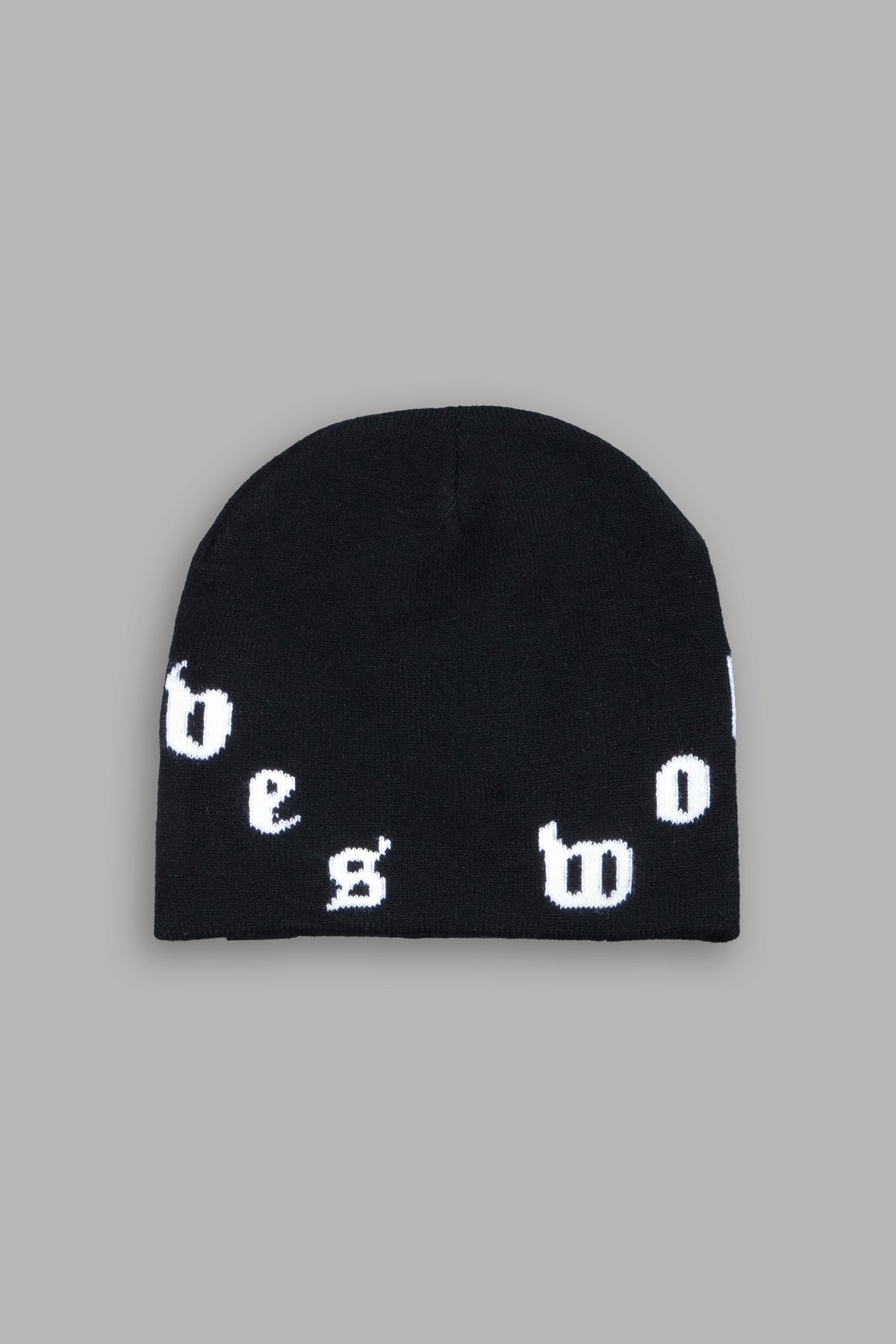 Pyramid Wolves Cap Beanie In Black