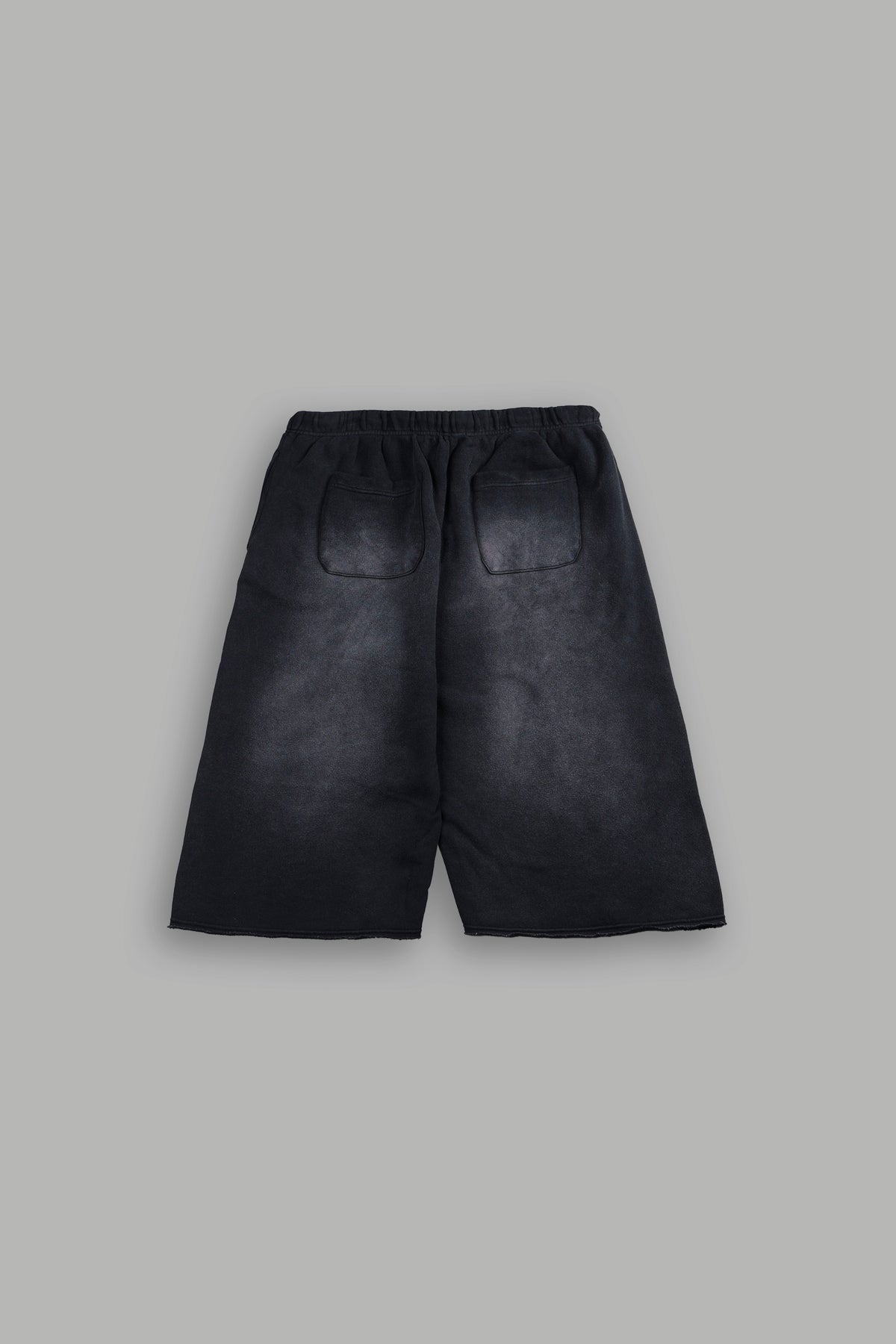 Dual Wolf Capri Sweat Pants In Black Super Sun Fade