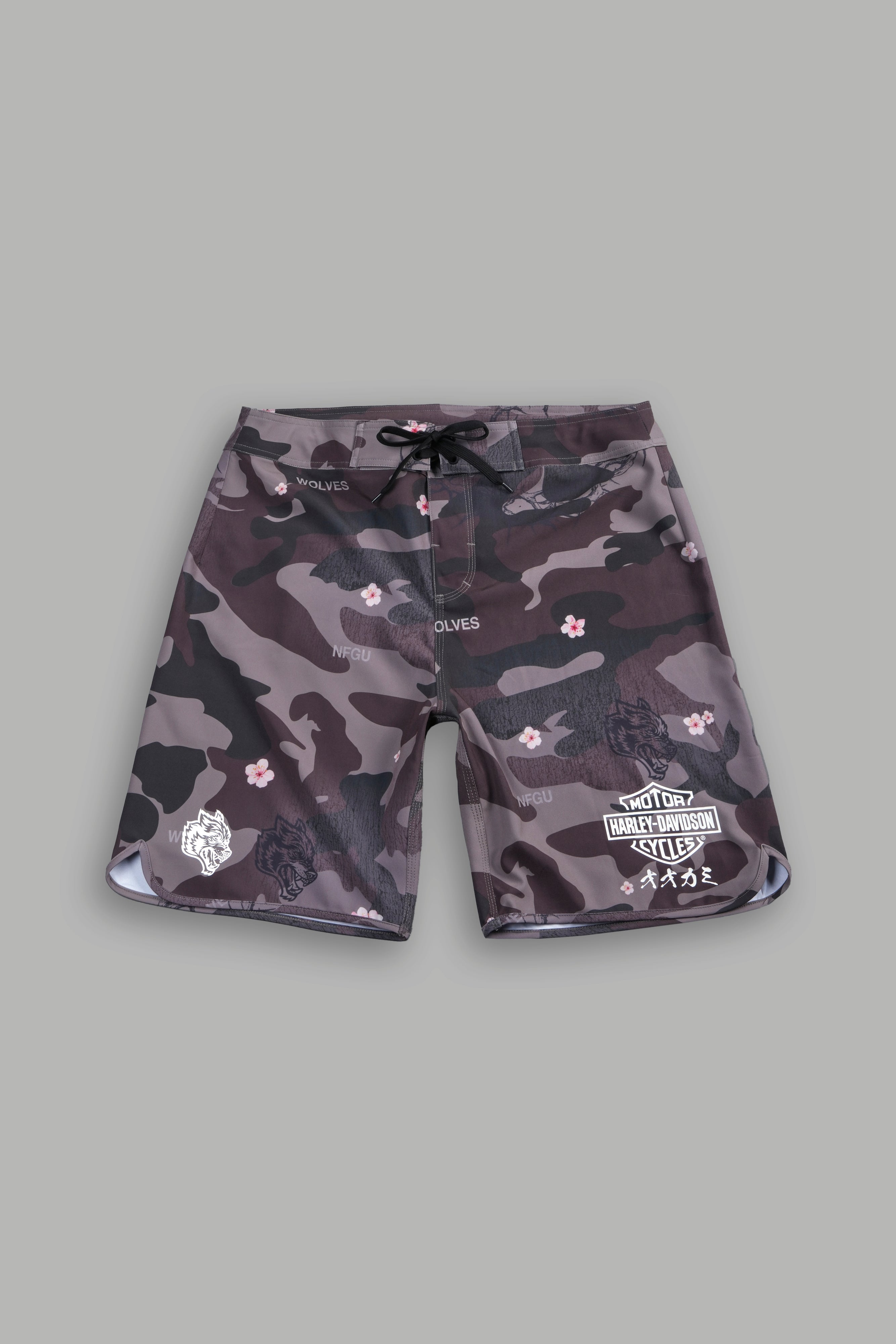 H-D Wolves Bruceys Board Shorts in Warrior In A Garden Green Camo