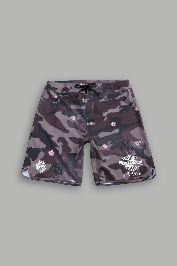 H-D Wolves Bruceys Board Shorts in Warrior In A Garden Green Camo