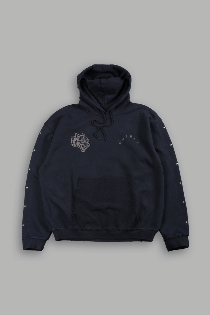 Wolves Heritage Grunge Moatis Hoodie In Black