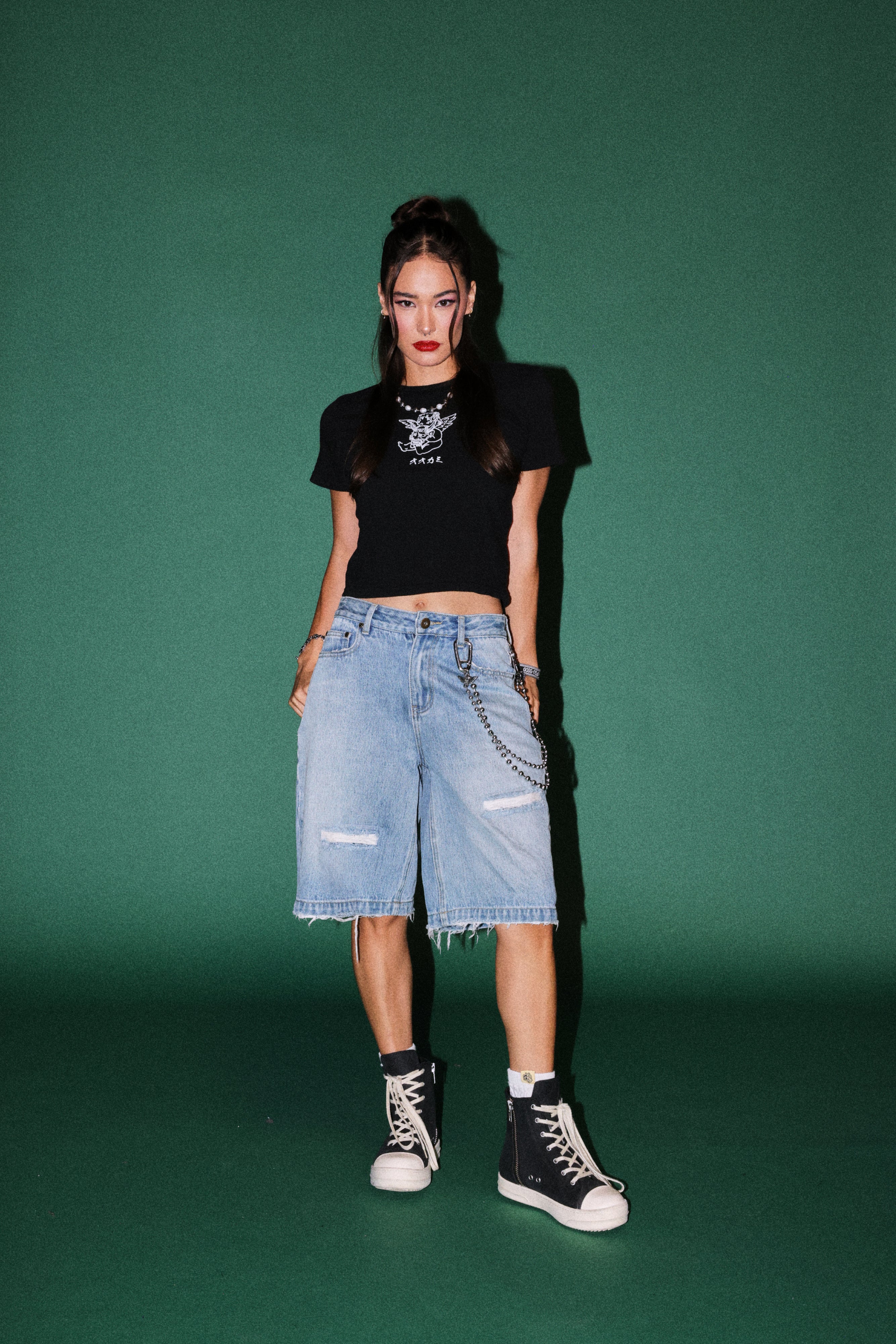 Oni Cherub Timeless Tee in Black