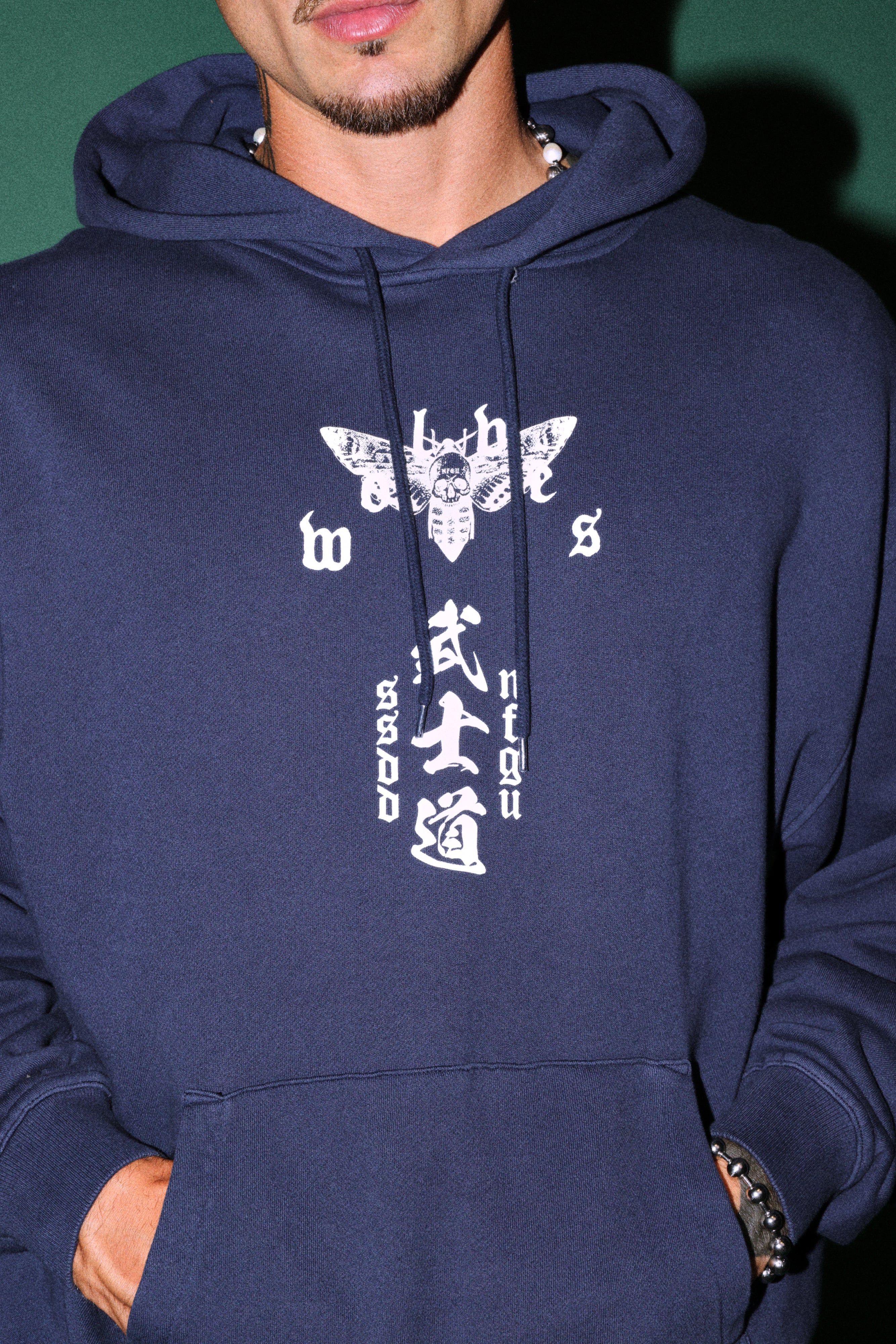 Shinigami'S Embrace Bishop Hoodie in Navy