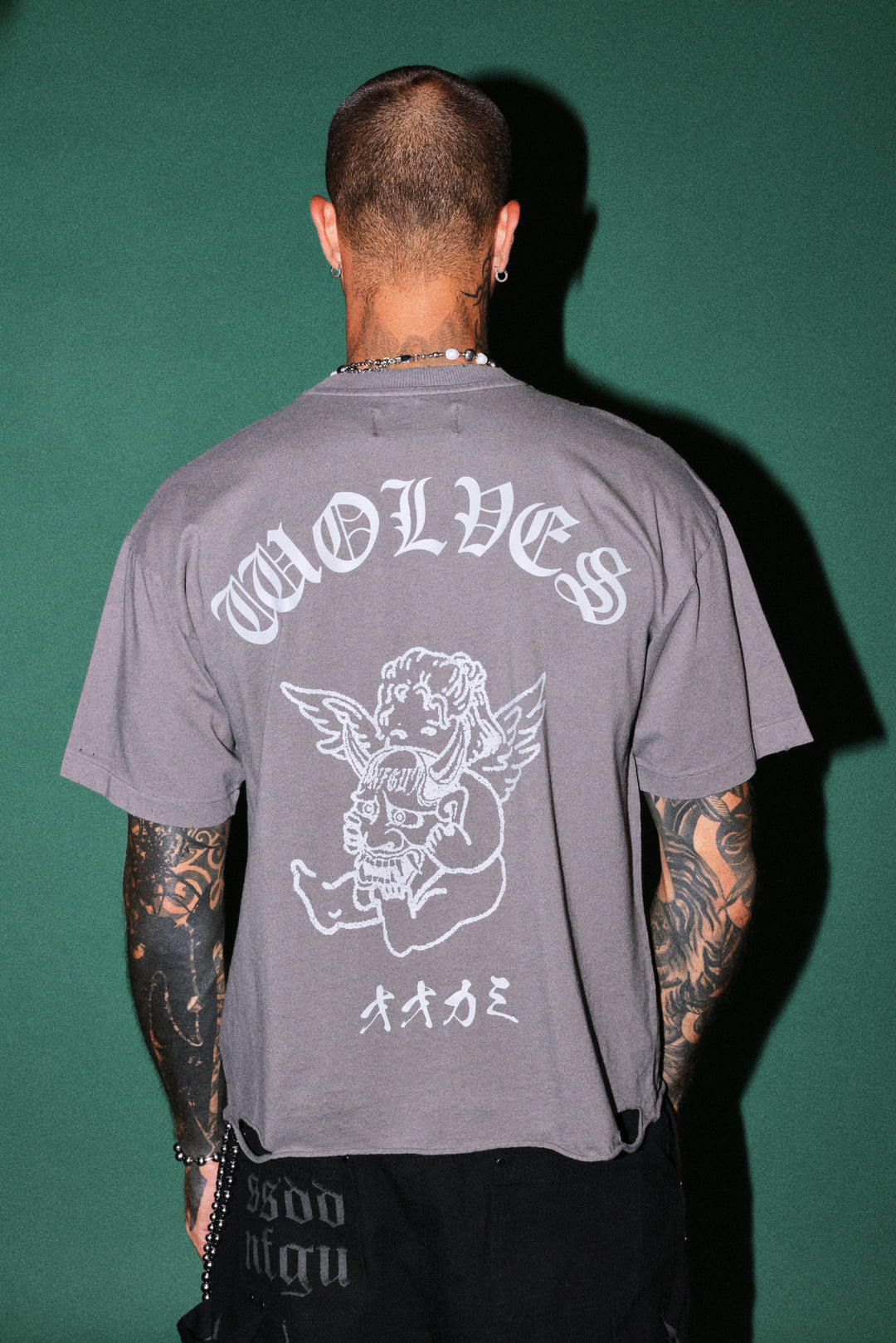 Wolves Oni Cherub Distressed Grunge Unisex Tee in Slate Gray