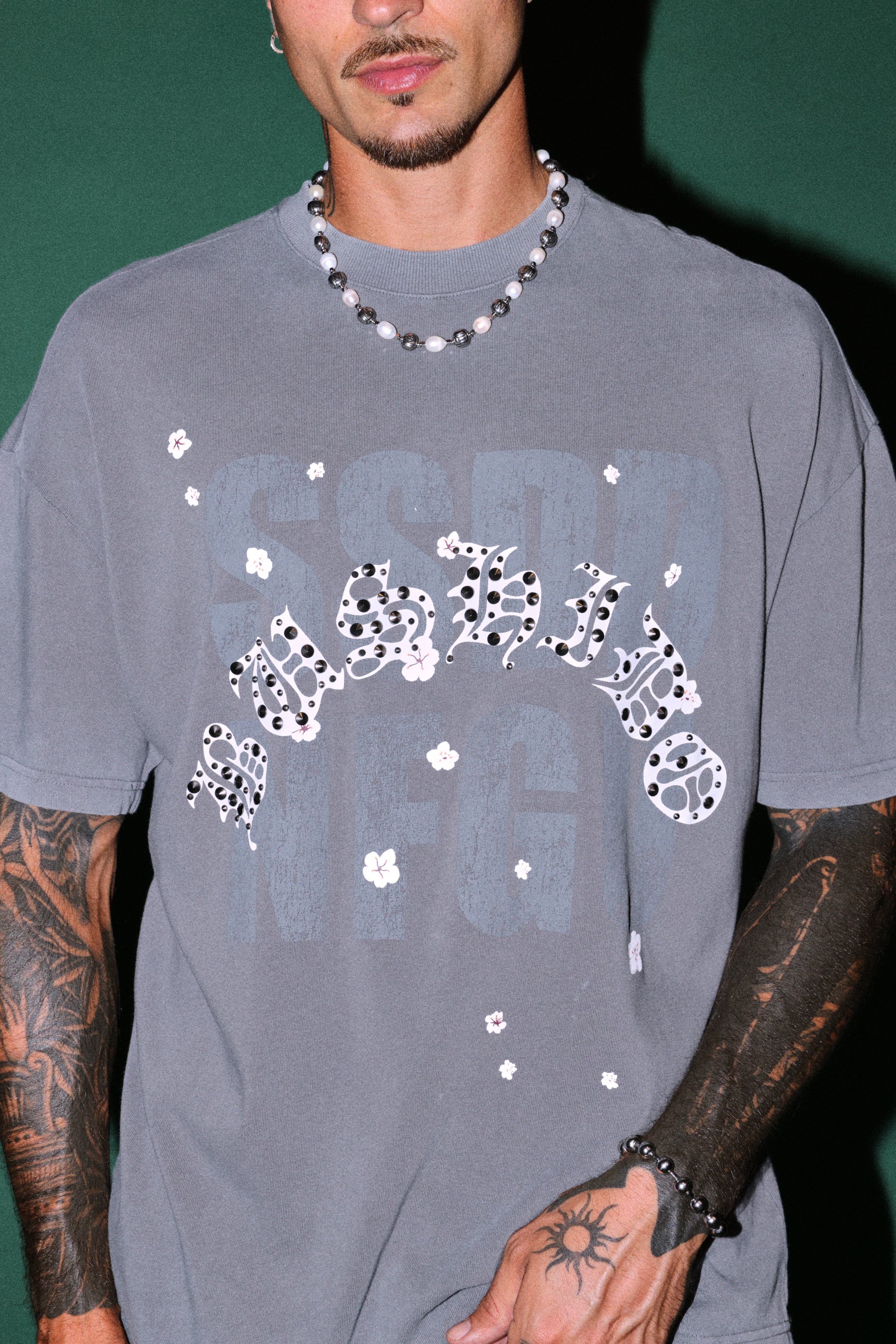 Ssddnfgu Bushido Premium Oversized Tee in Slate Gray