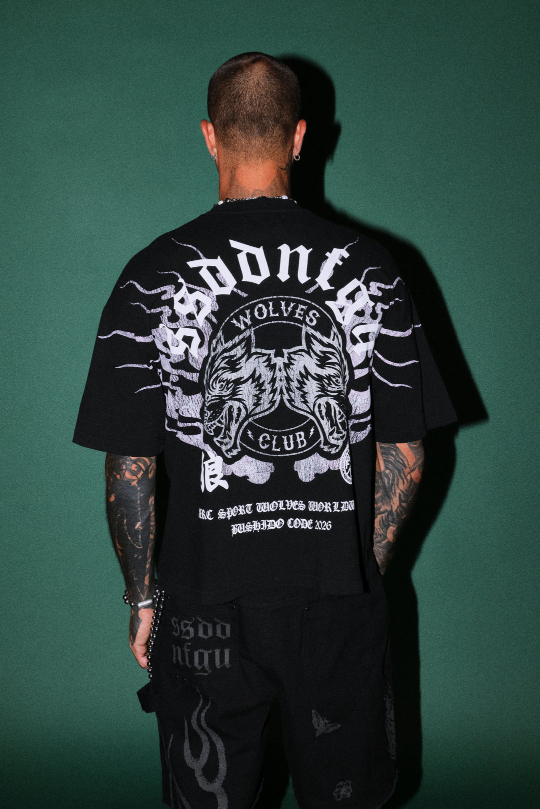 Wolves Club Oni Inferno Distressed Grunge Box Cut Tee V2 in Black