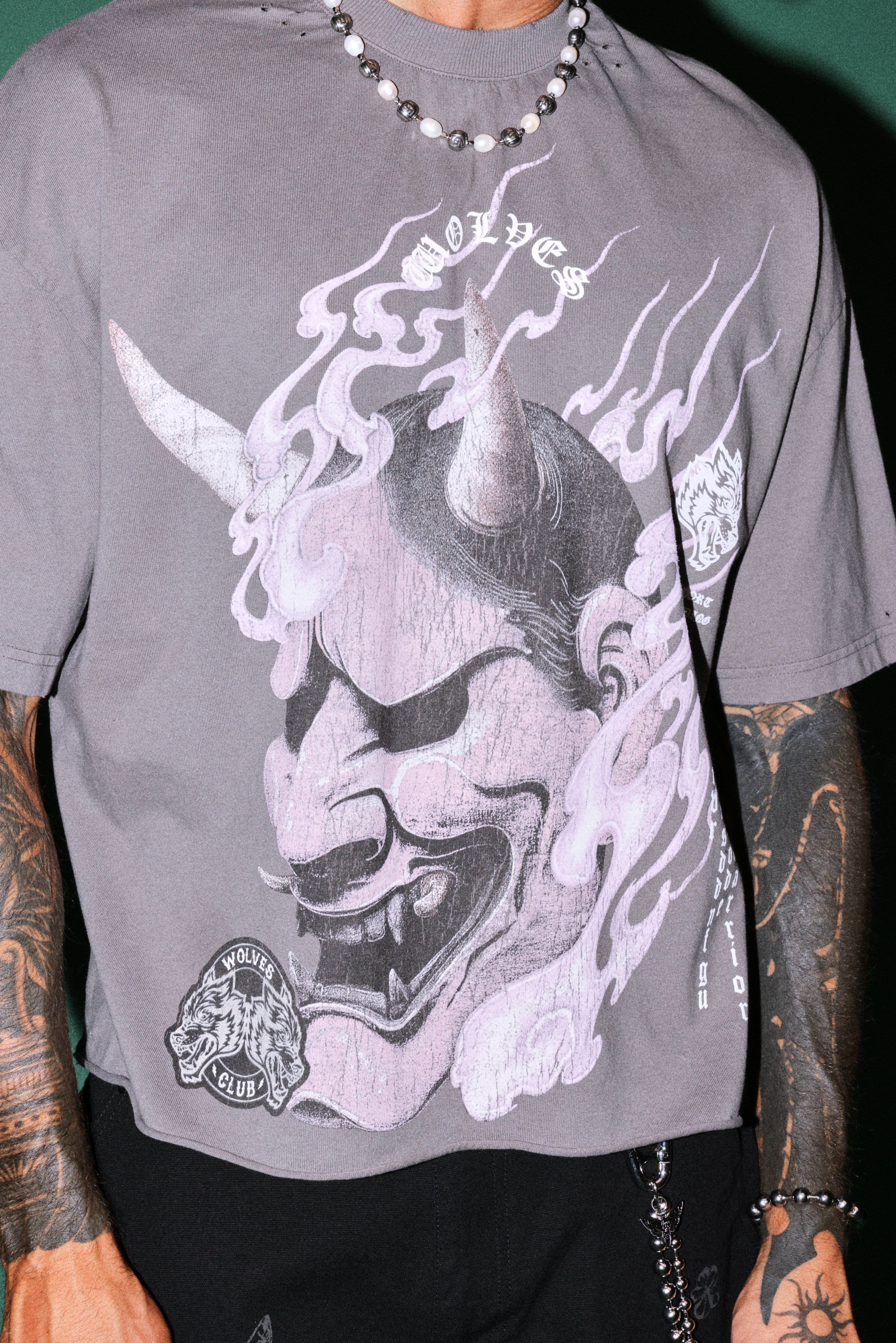 Wolves Club Oni Inferno Distressed Grunge Box Cut Tee V2 in Slate Gray