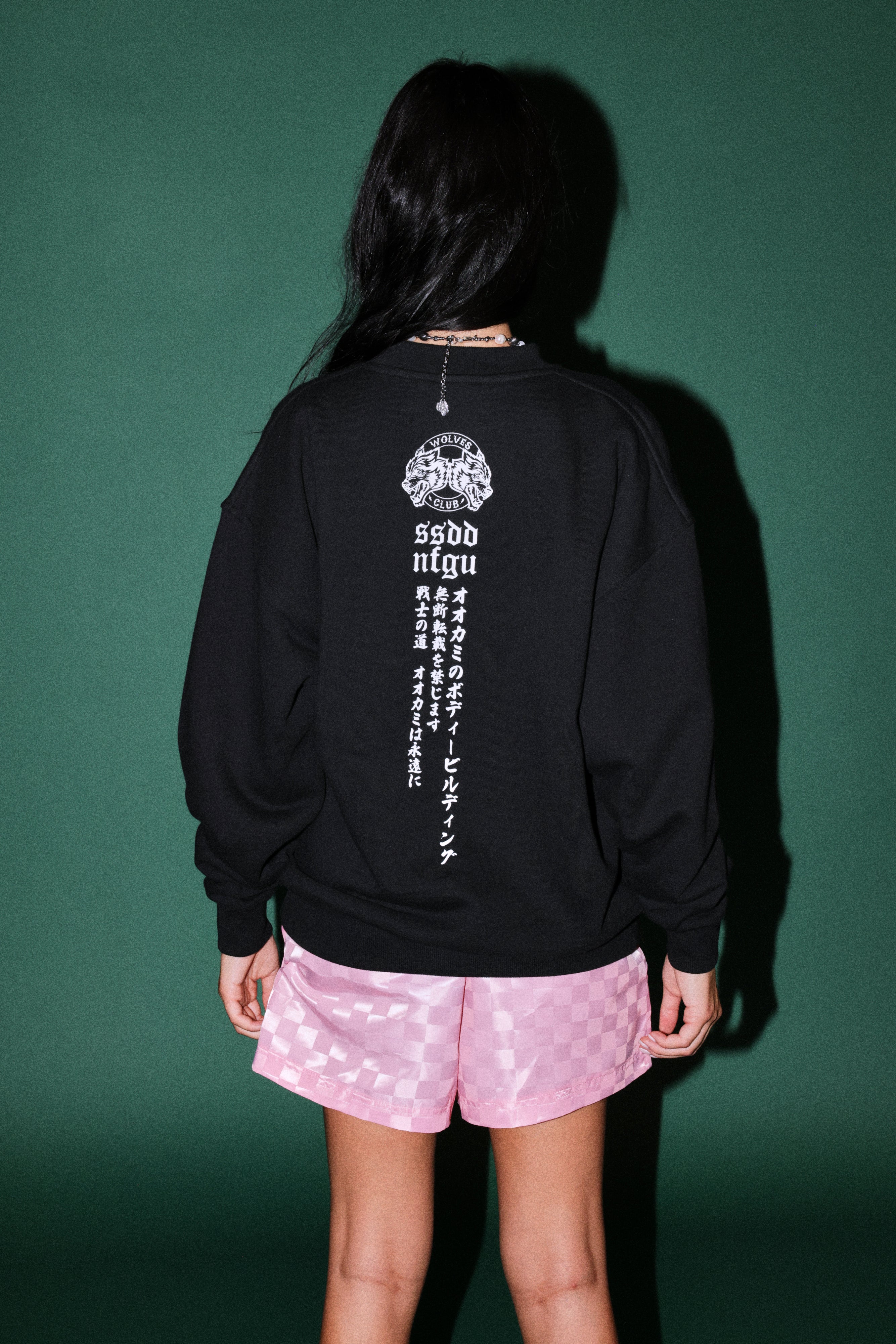 Sakura Core London Crewneck in Black