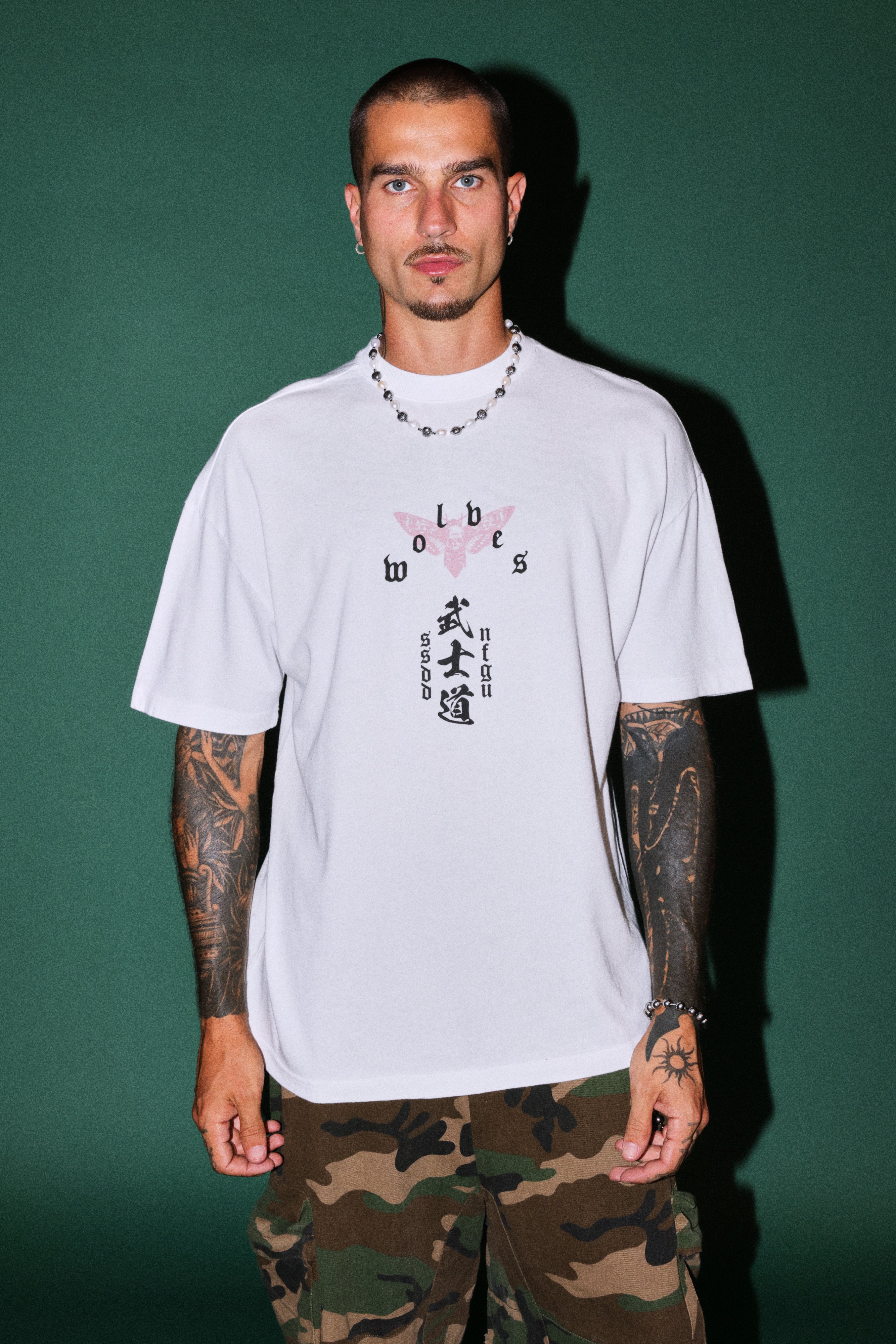 Shinigami'S Embrace Premium Oversized Tee in White