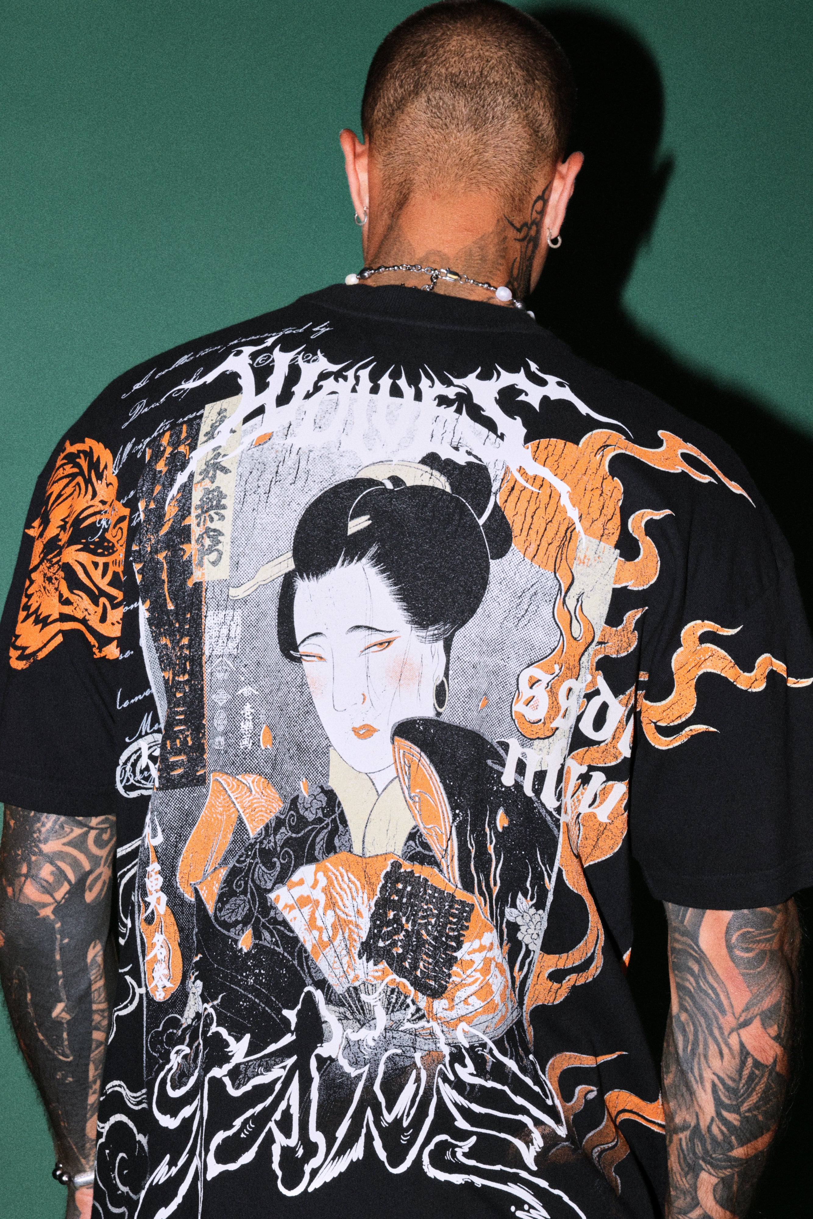 Bushido Ch.2 "Side-By-Side" Tee Box Set in Black