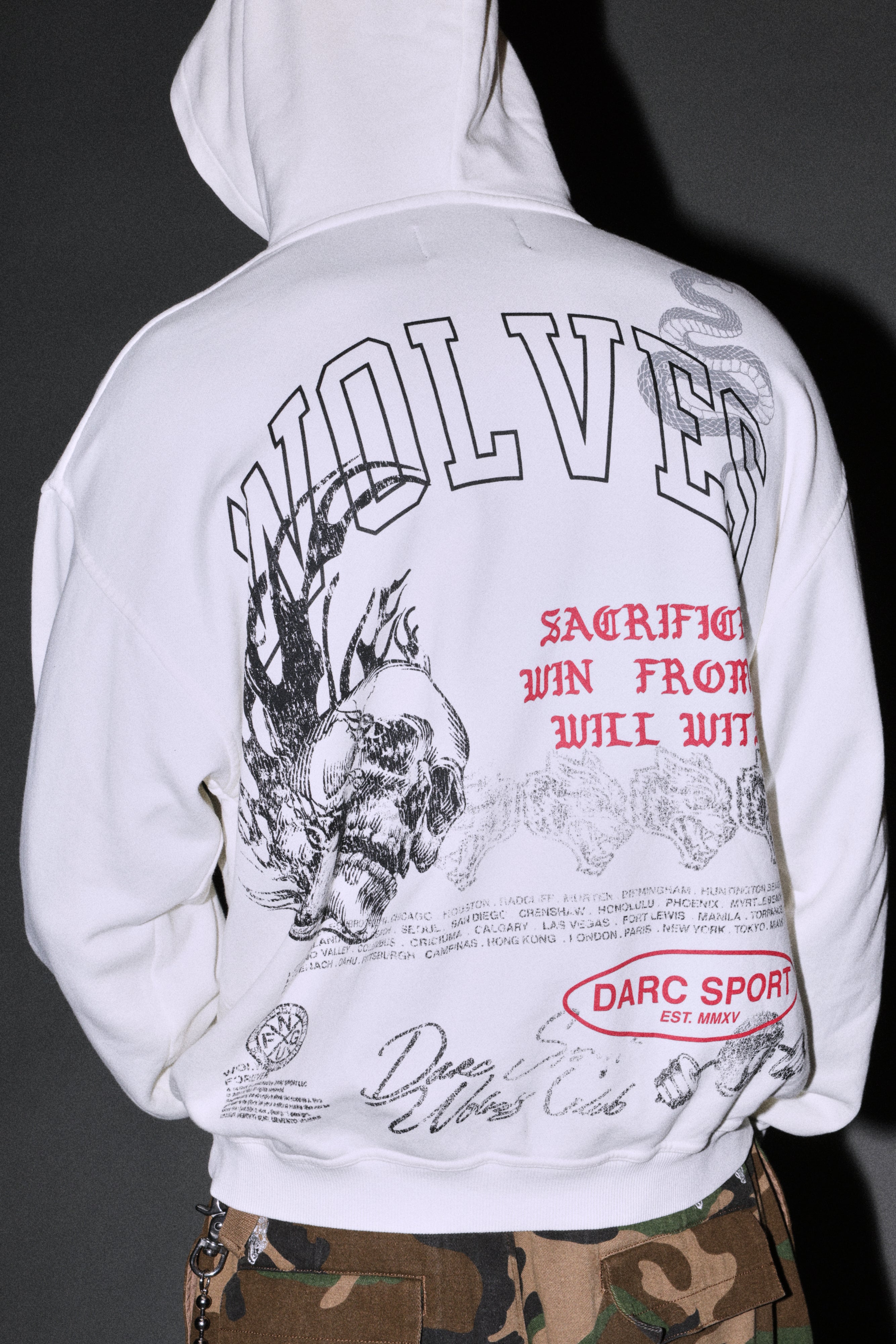 Flame Skull Pierce Hoodie in Cream